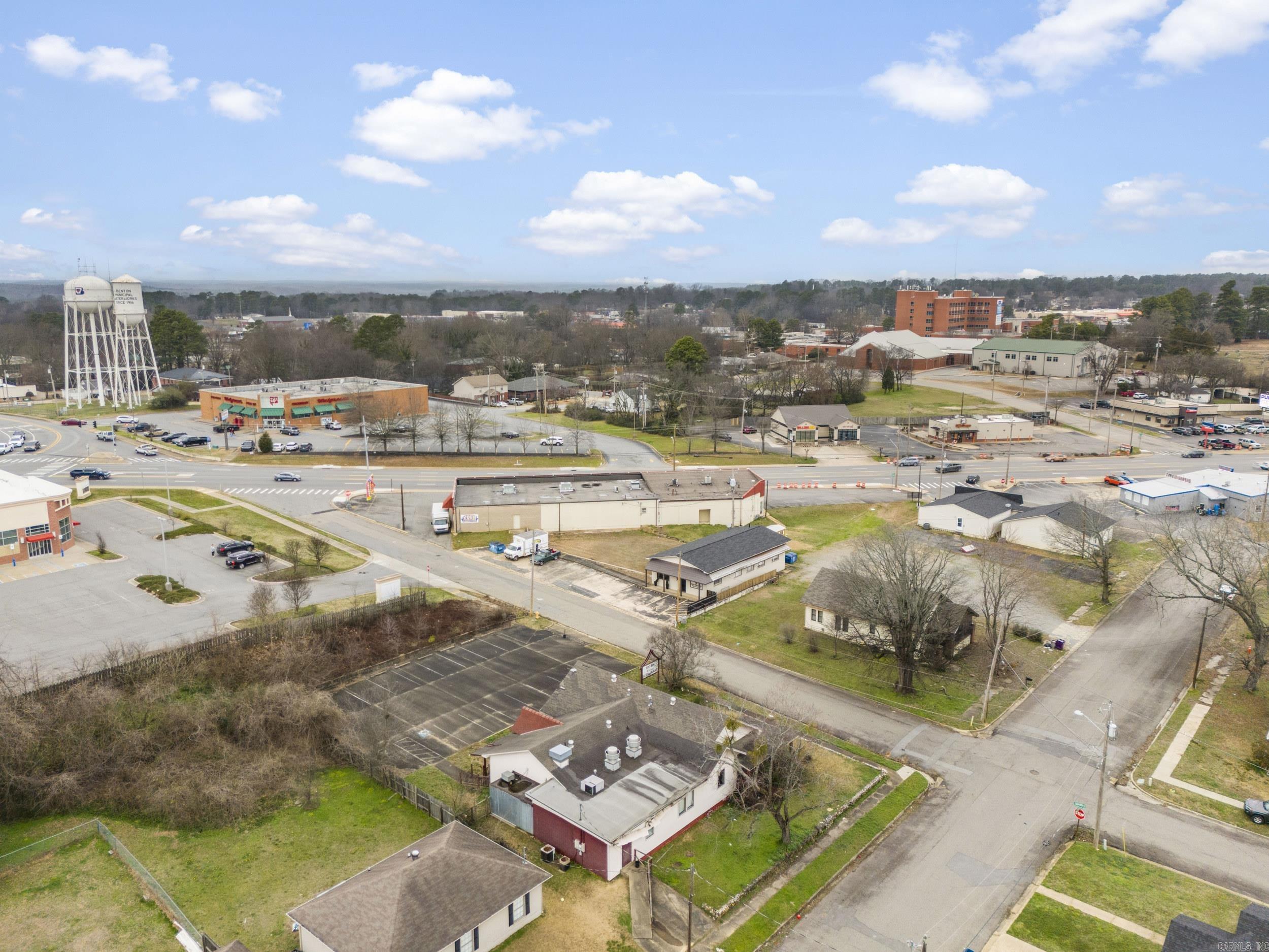 622  Gertrude  Benton, AR
