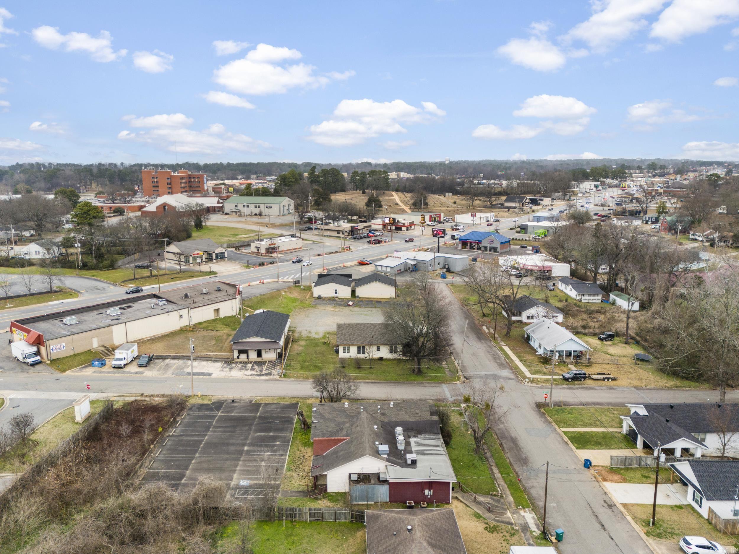 622  Gertrude  Benton, AR