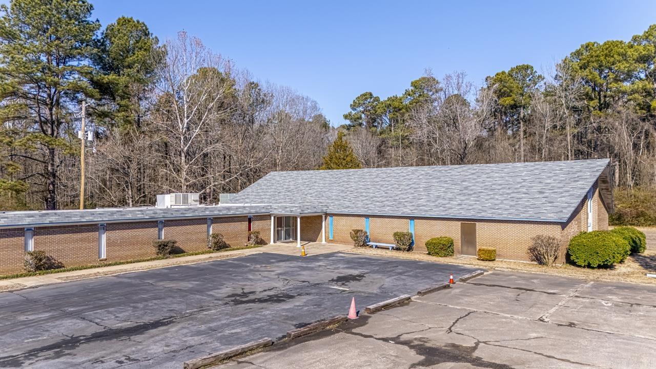 7320 N Chicot  Little Rock, AR