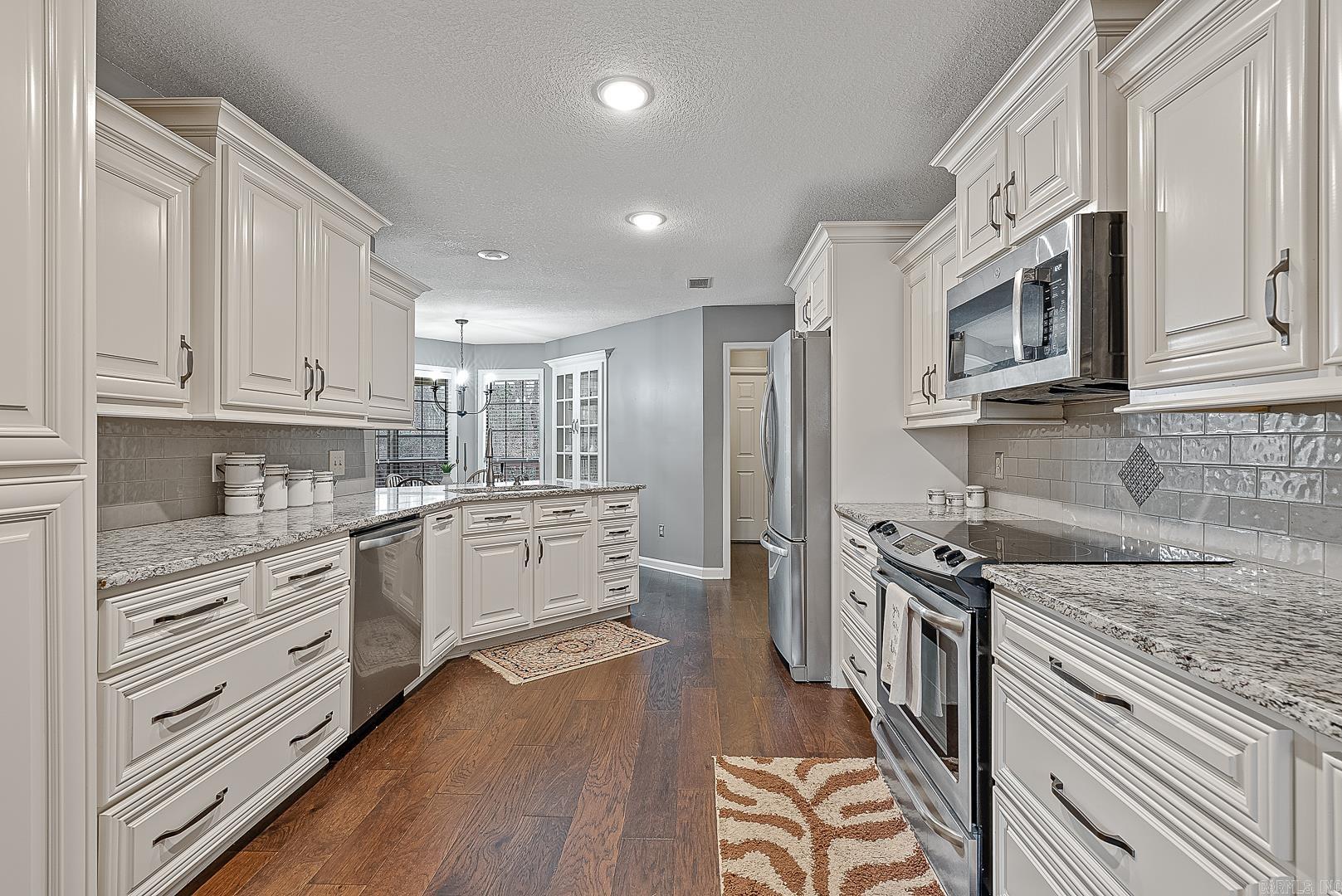 603 Old Canyon Drive Jonesboro, AR 72404