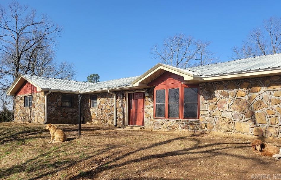 3283 Dodd Mtn. Road Shirley, AR 72153