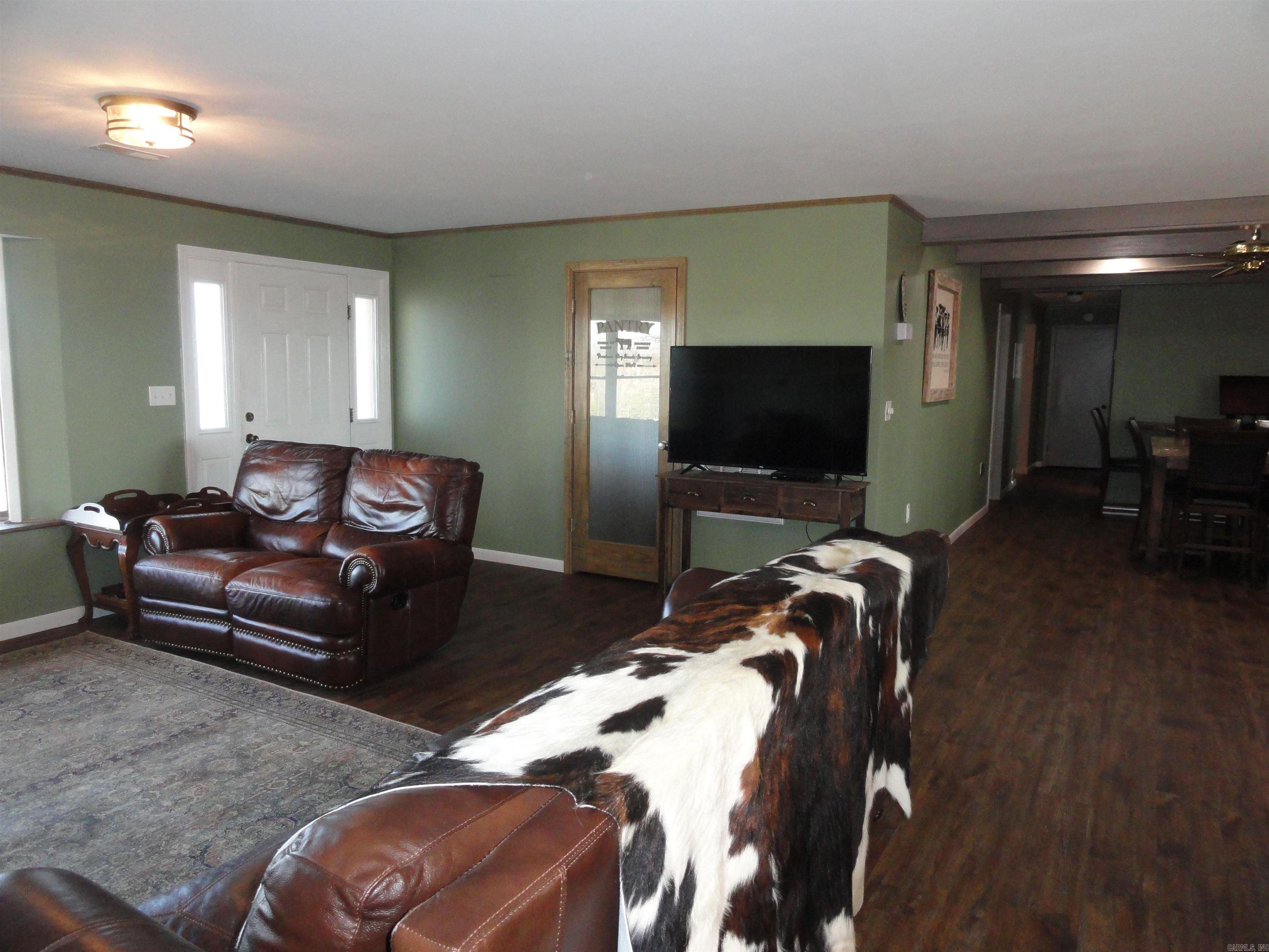 3283 Dodd Mtn. Road Shirley, AR 72153