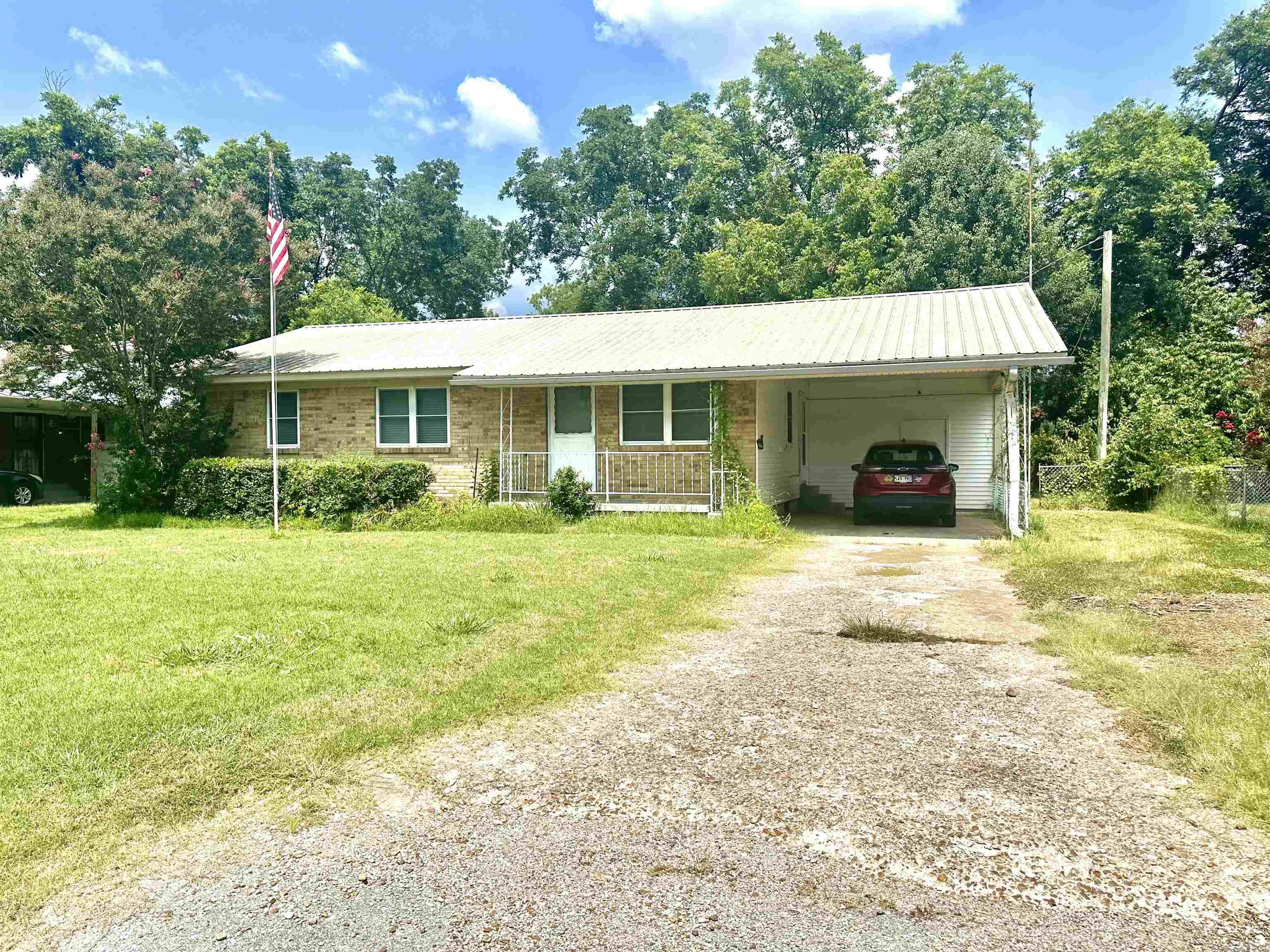 111  Sneed  Marked Tree, AR