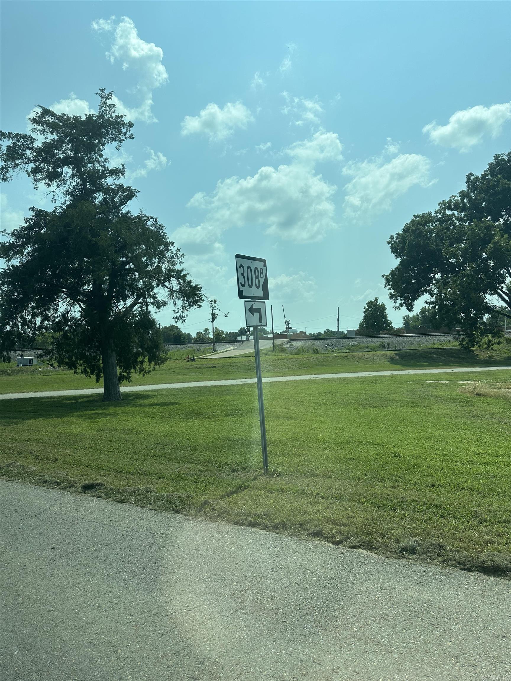 111  Sneed  Marked Tree, AR