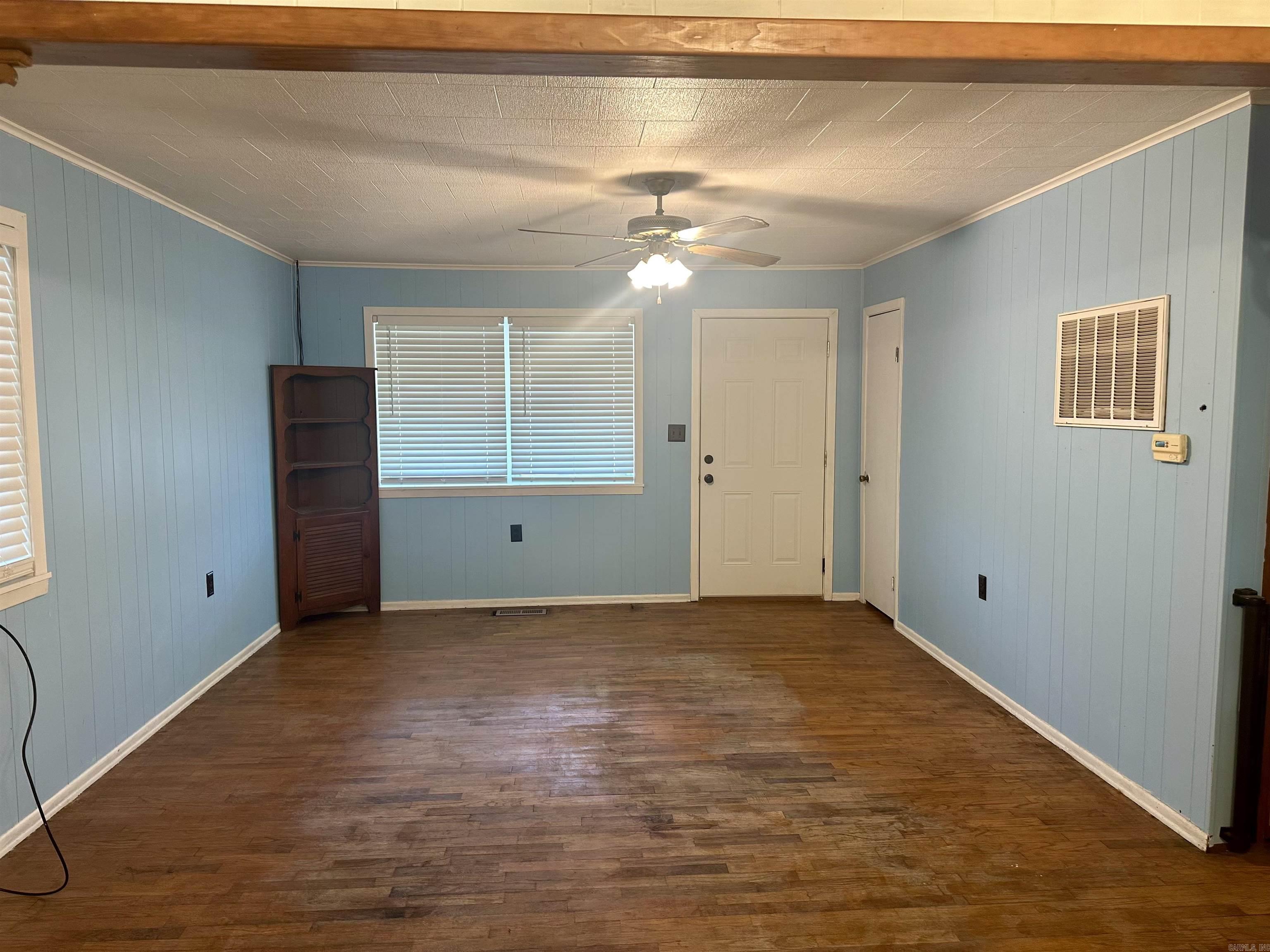111  Sneed  Marked Tree, AR