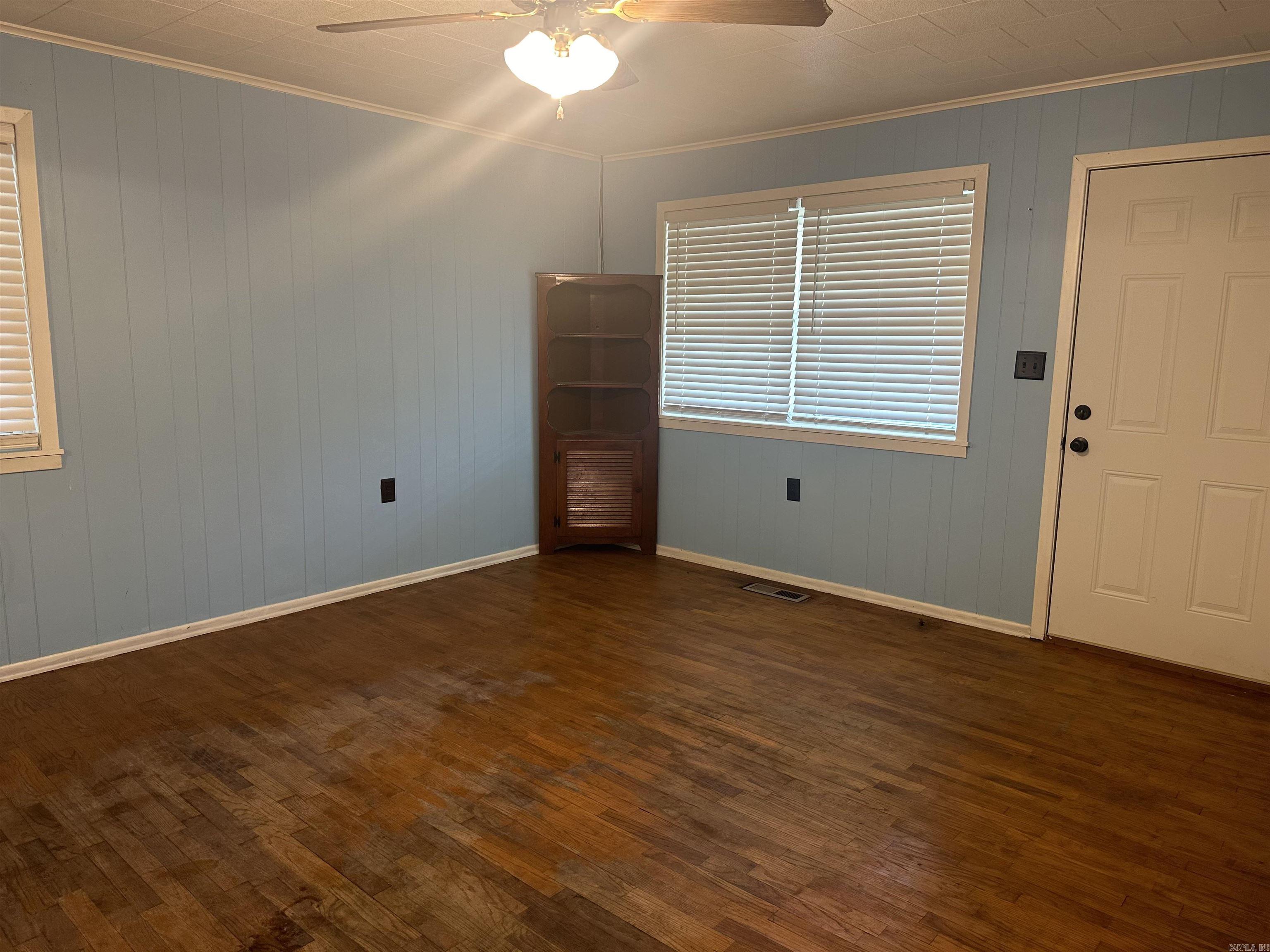 111  Sneed  Marked Tree, AR