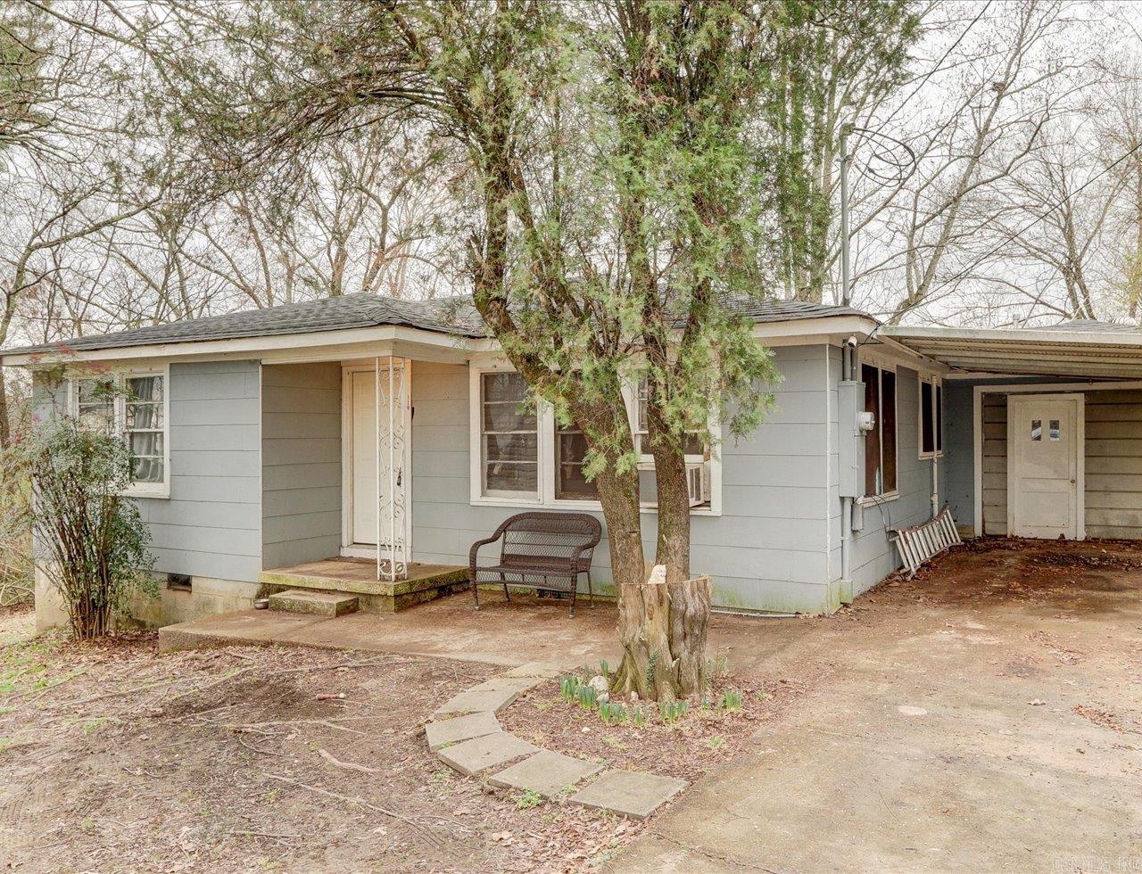 110  Gibbs  Hot Springs, AR