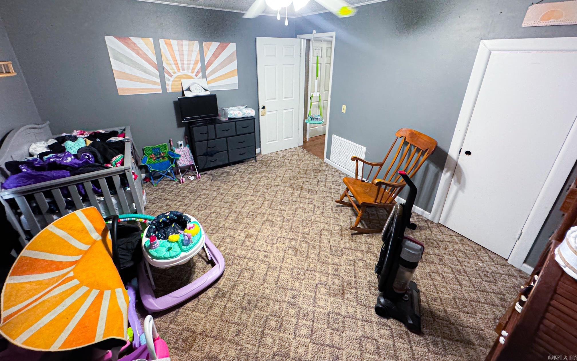 707 E Main  Paris, AR