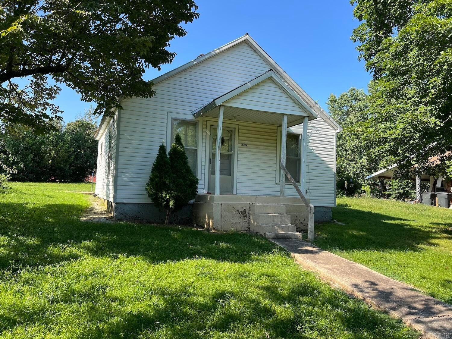 675  Walker Avenue  Mammoth Spring, AR