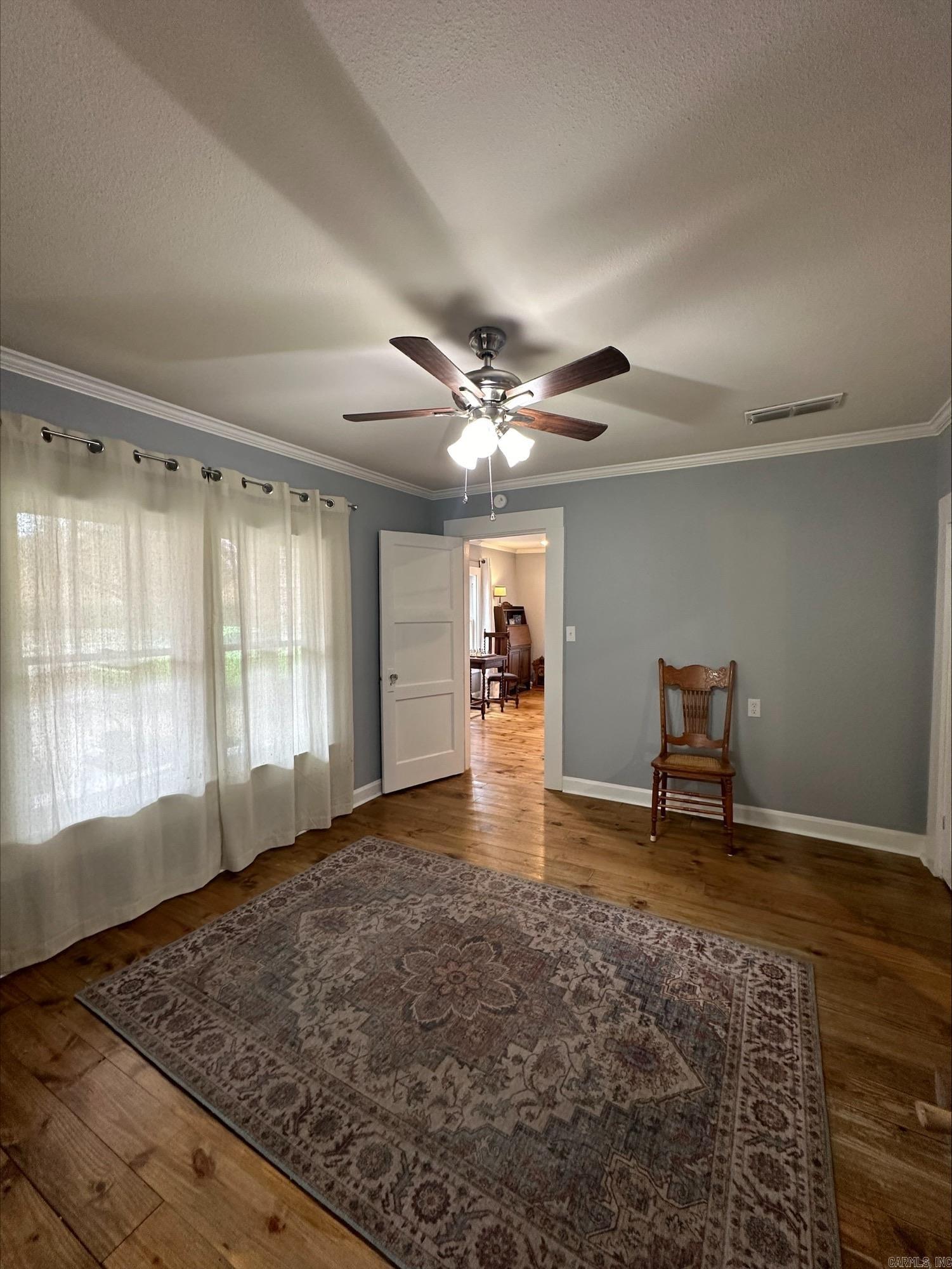 702 W Pine  Warren, AR