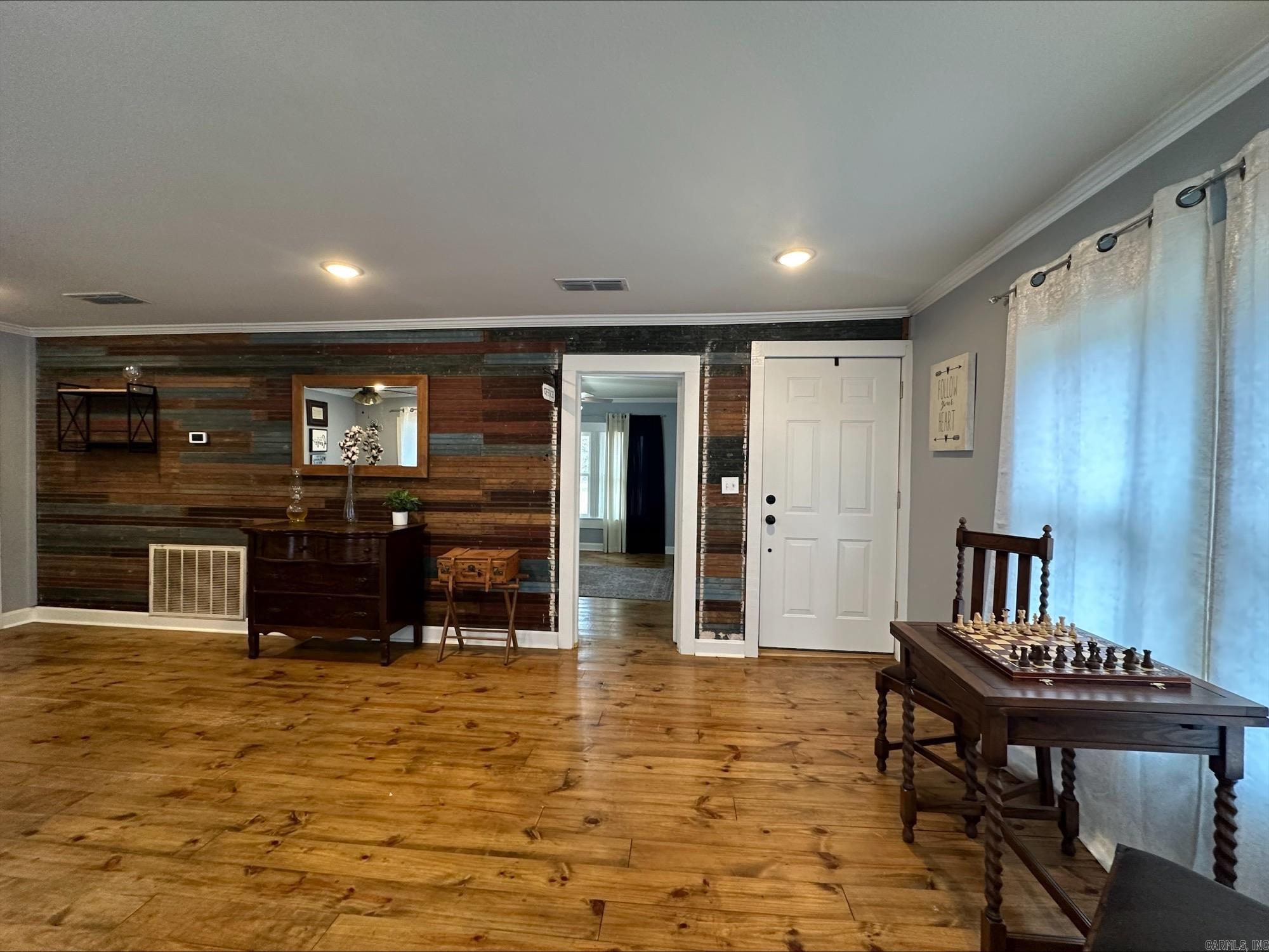 702 W Pine  Warren, AR