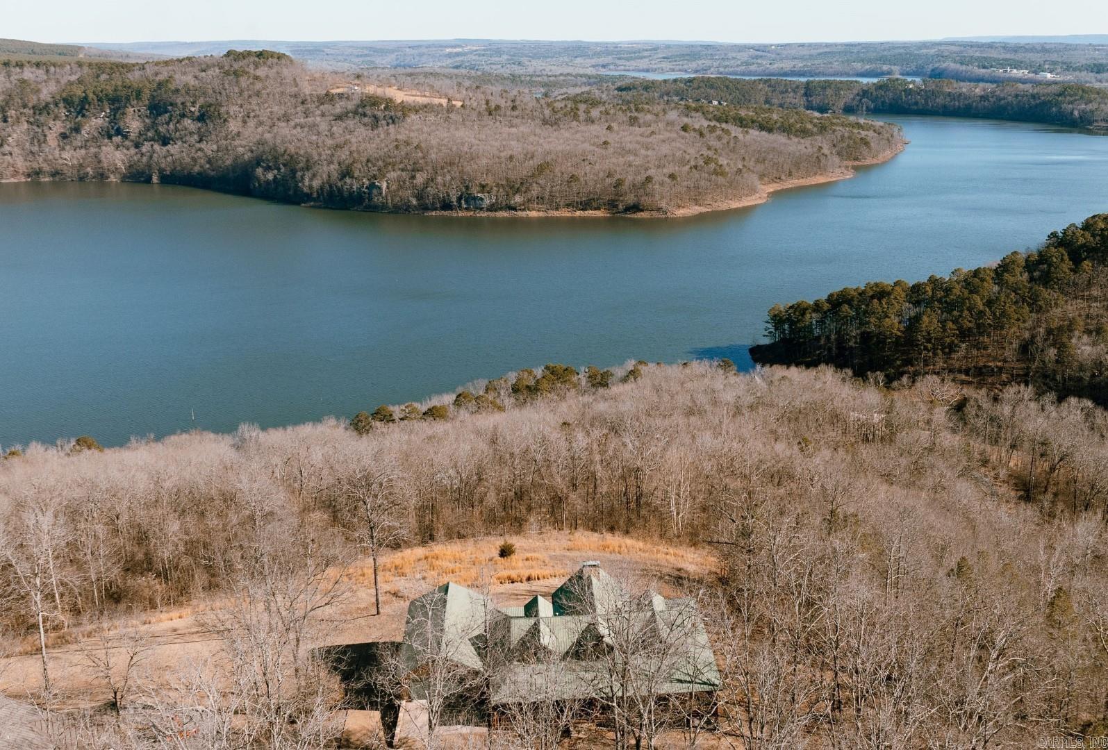 780 Watersedge Drive