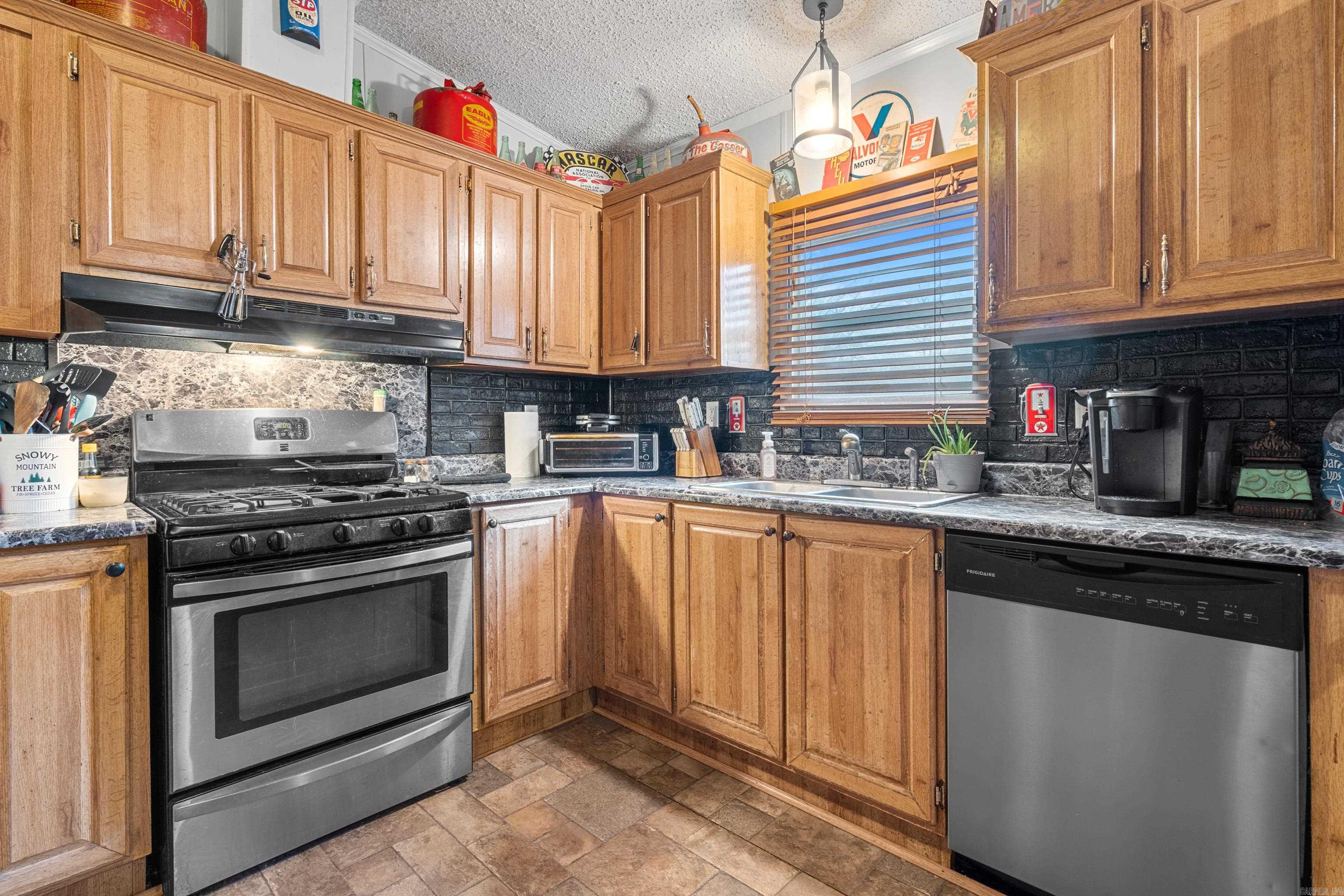 11  Ware  Arkadelphia, AR
