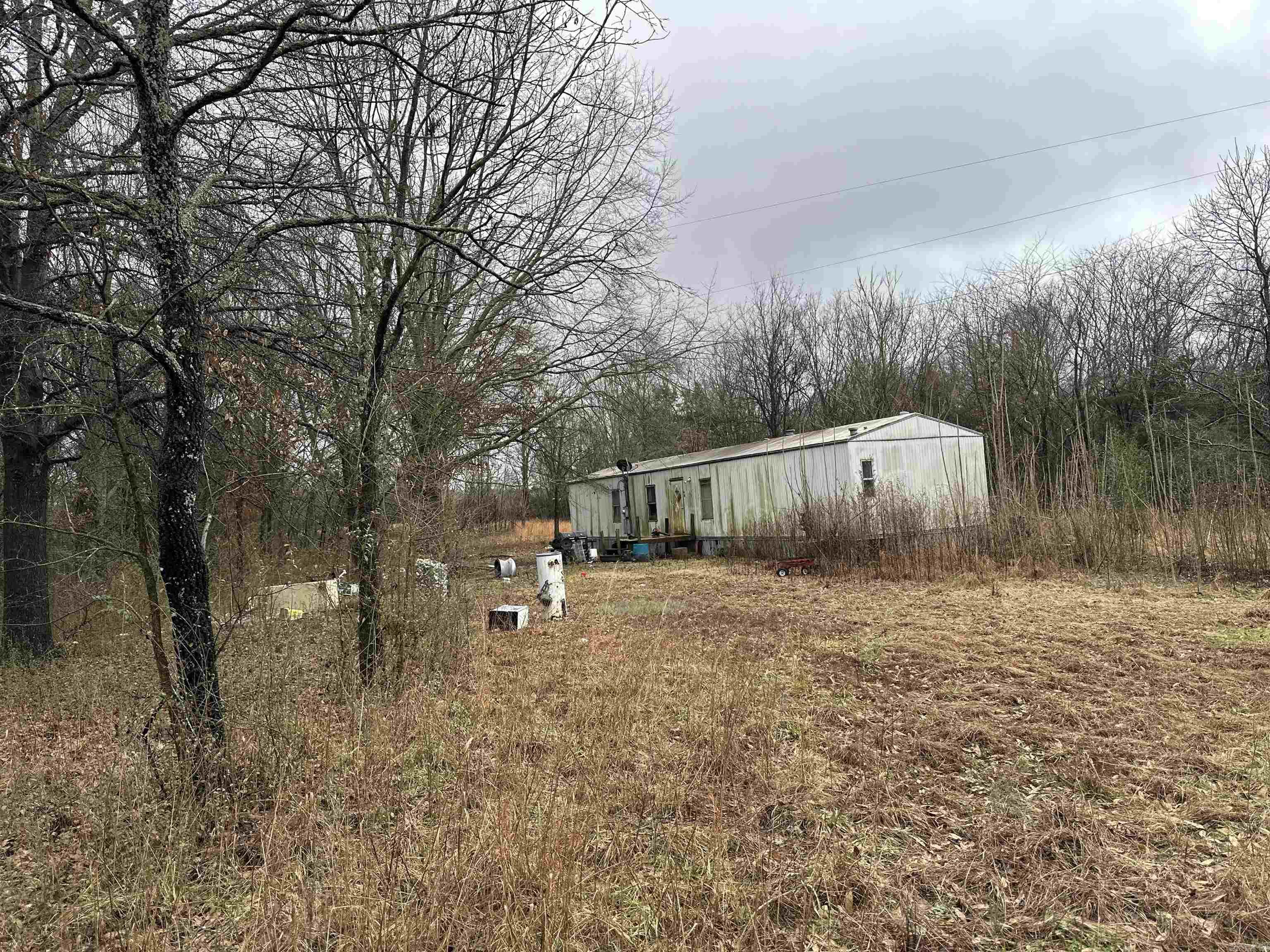 305  Loop Road  Locust Grove, AR