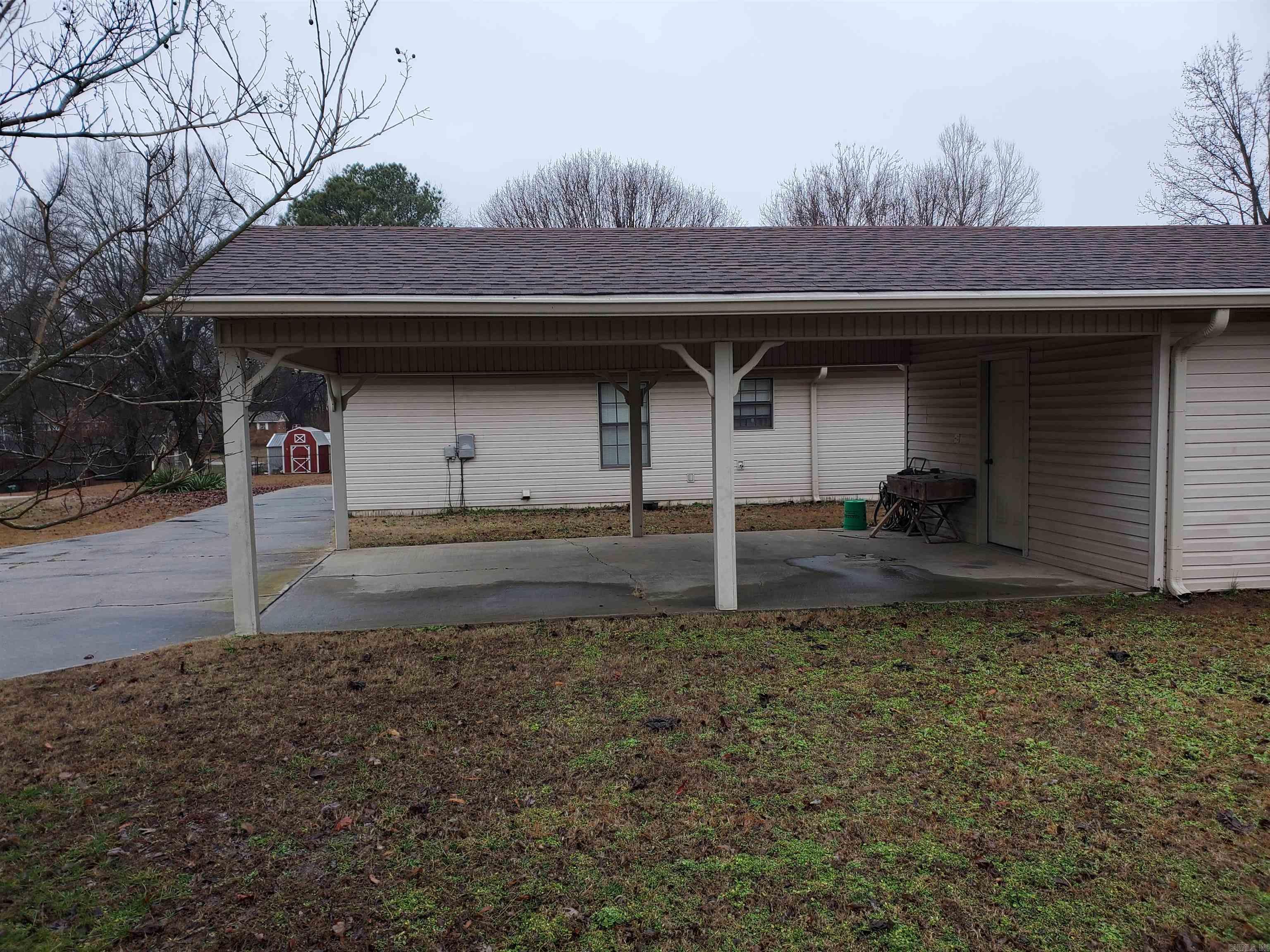 435  Ann  Piggott, AR