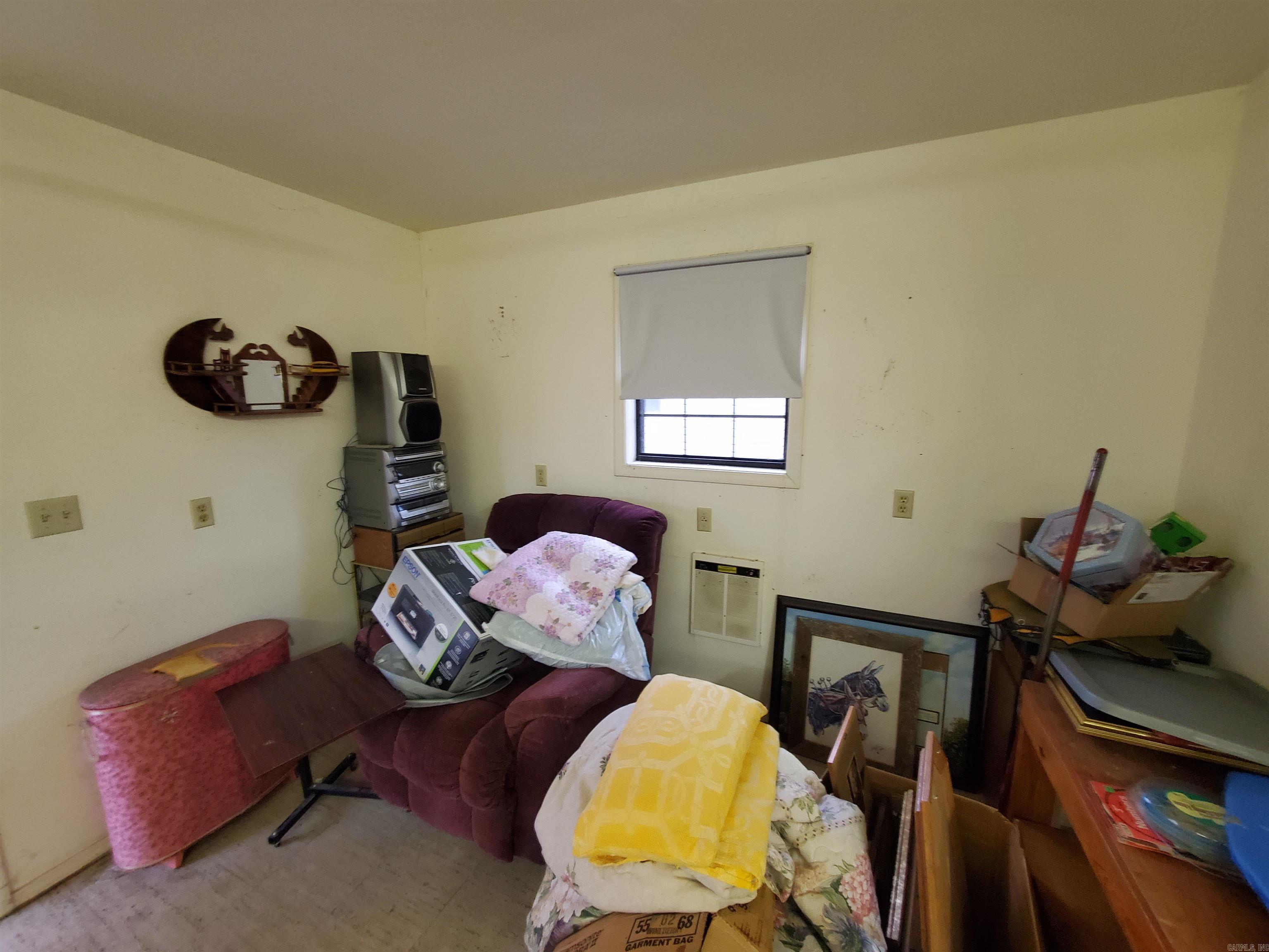 435  Ann  Piggott, AR