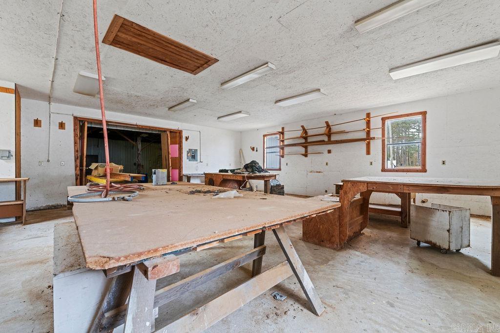 6122  Hwy 36 W  Rose Bud, AR
