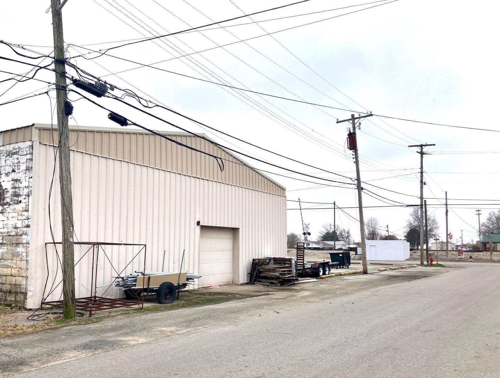 418 N Main  Bay, AR