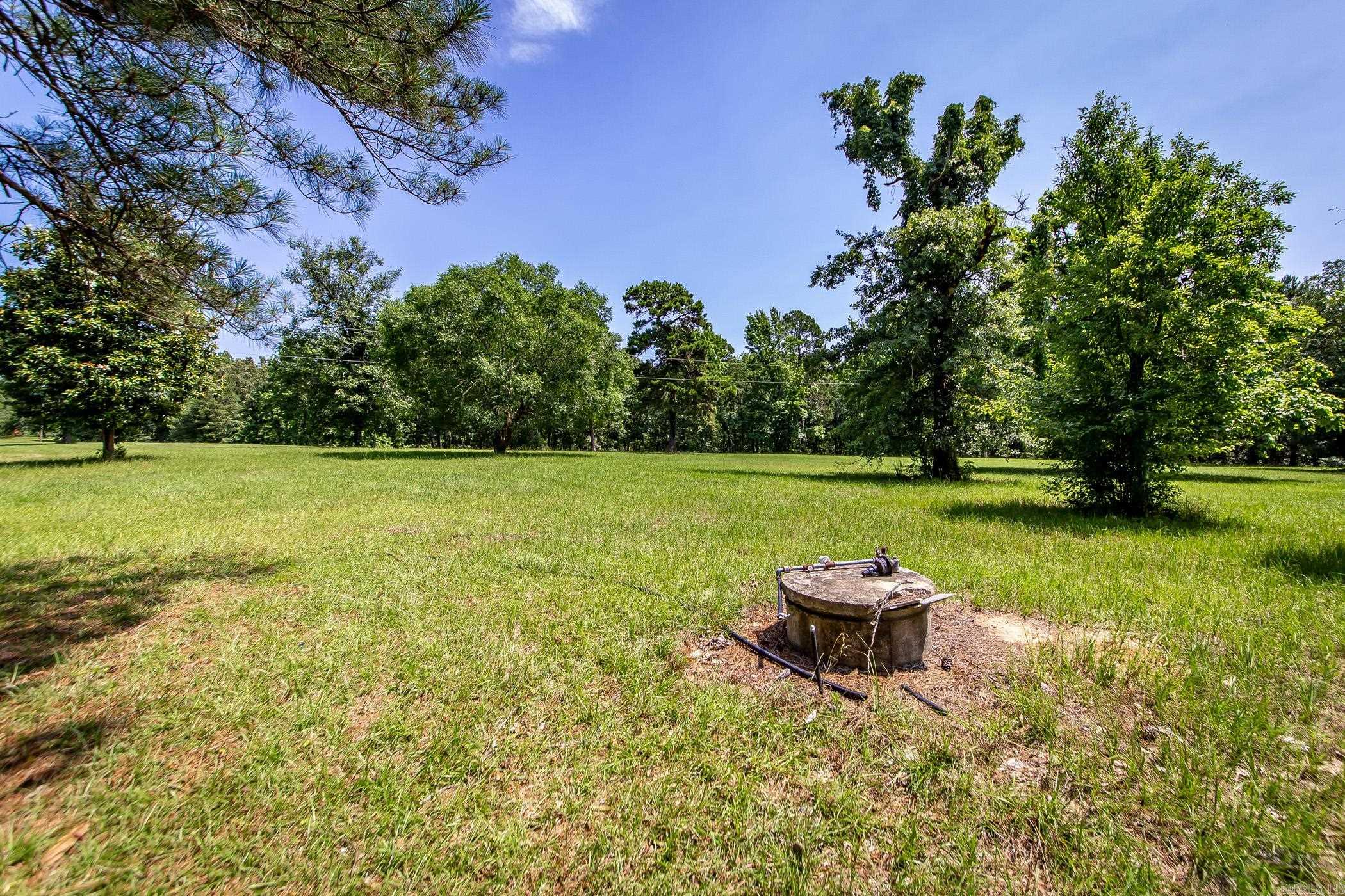 136 Private Road 1094  Fouke, AR