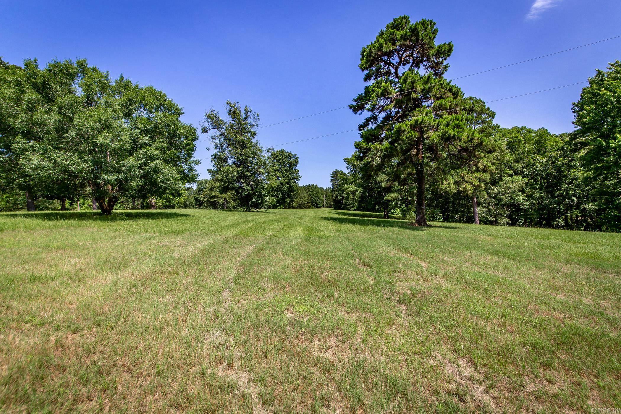 136 Private Road 1094  Fouke, AR
