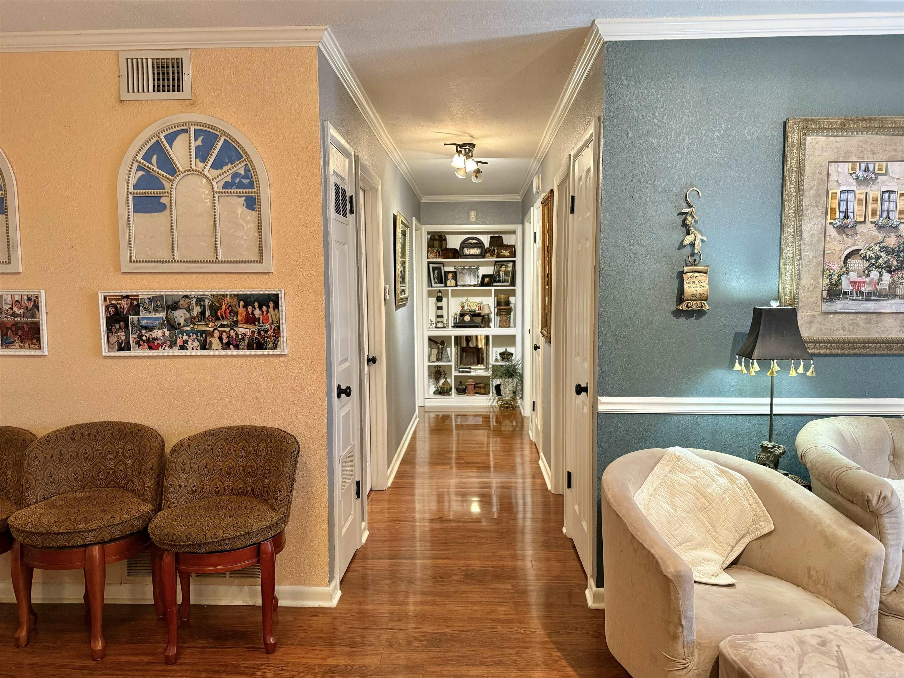 250 1/2  Smokey  North Little Rock, AR