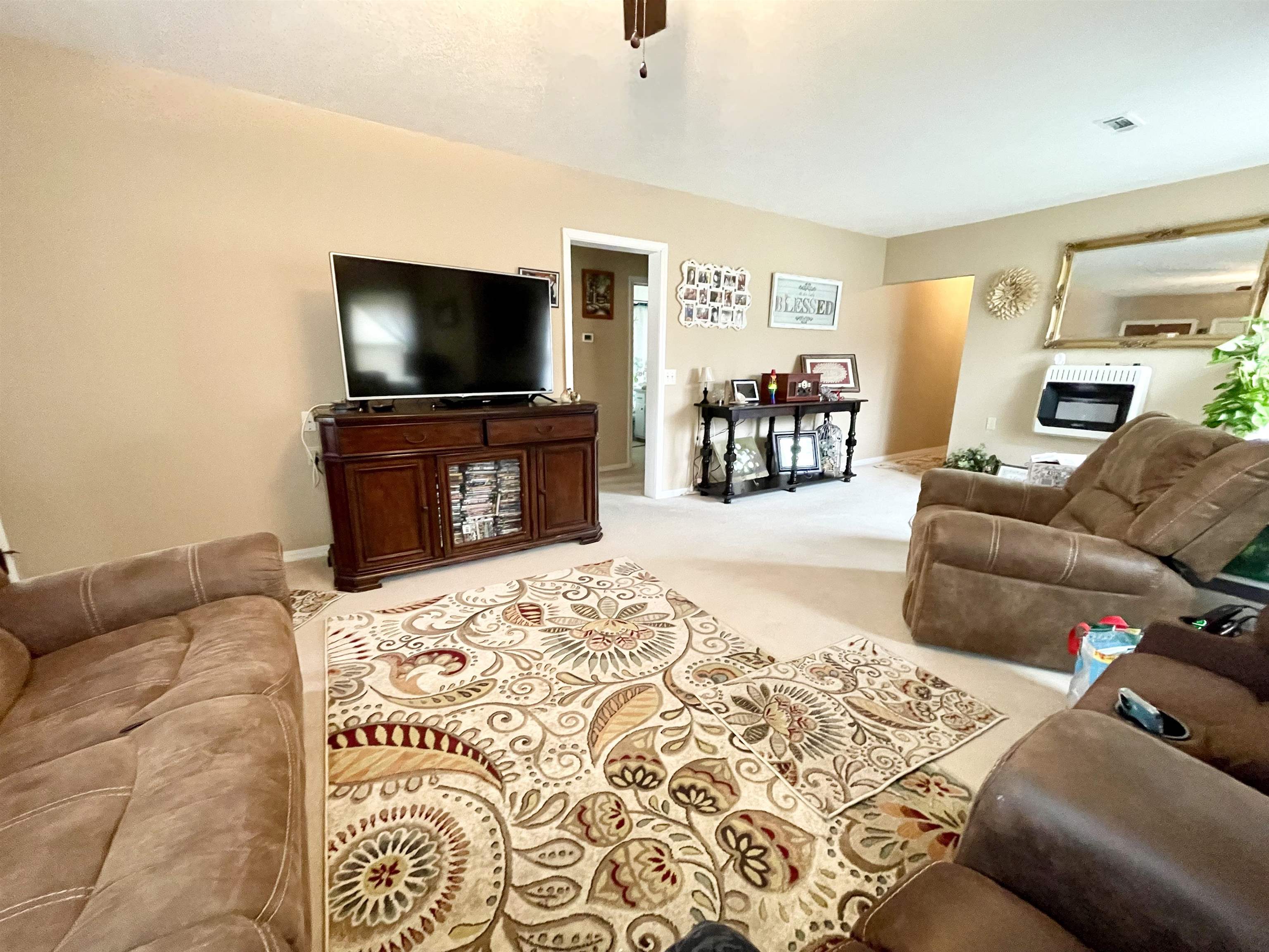 215  North  Salem, AR