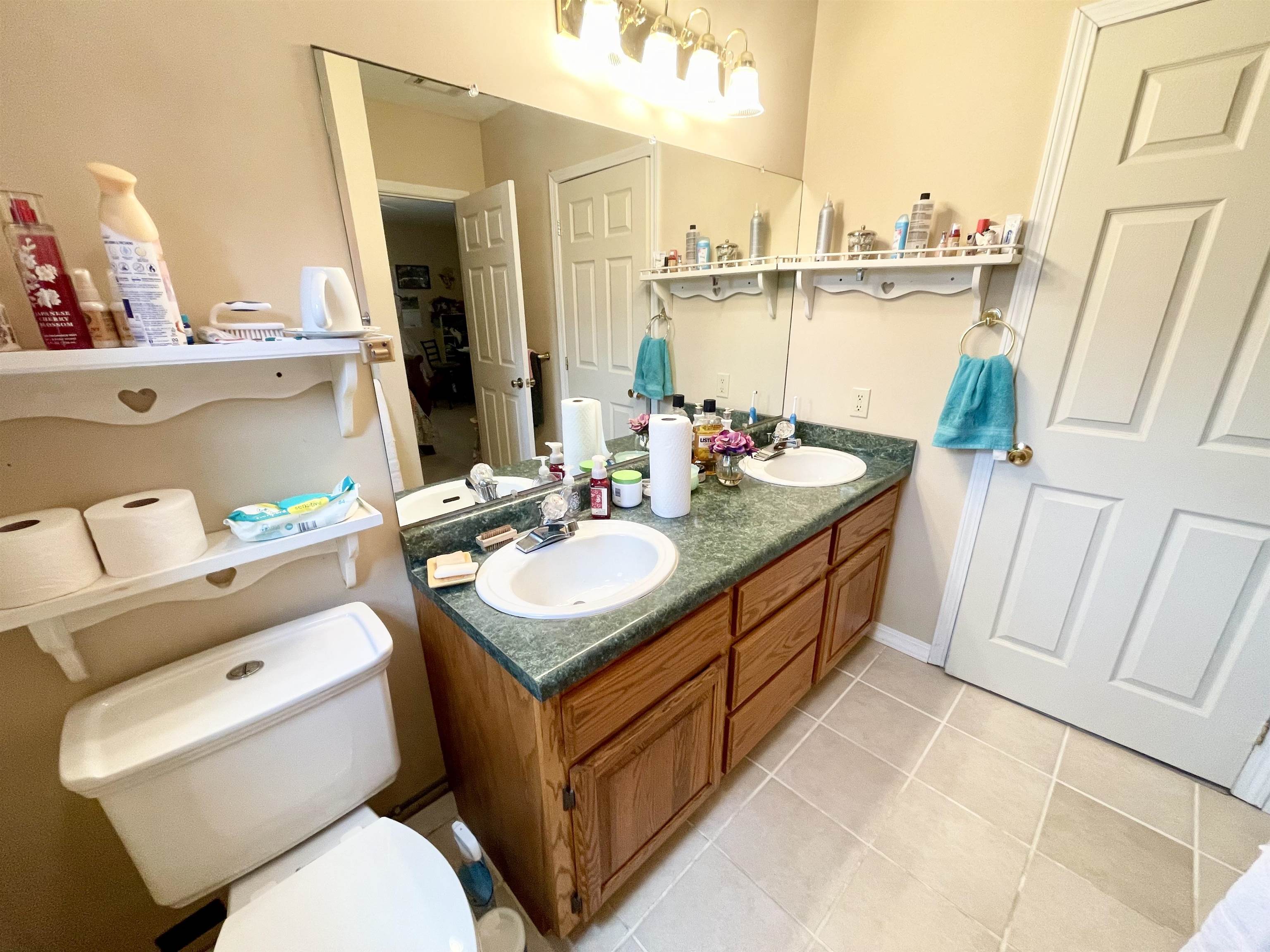 215  North  Salem, AR
