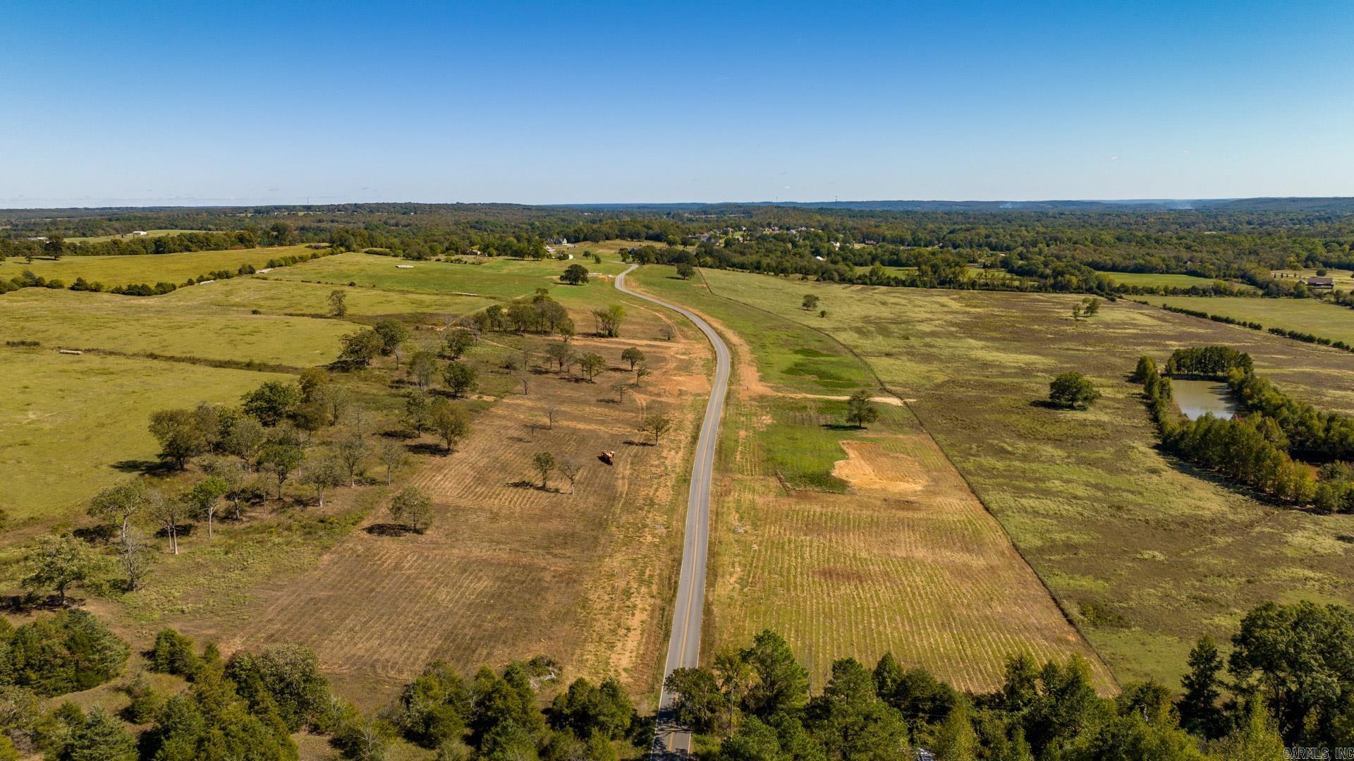 256  Castleberry Road  Greenbrier, AR