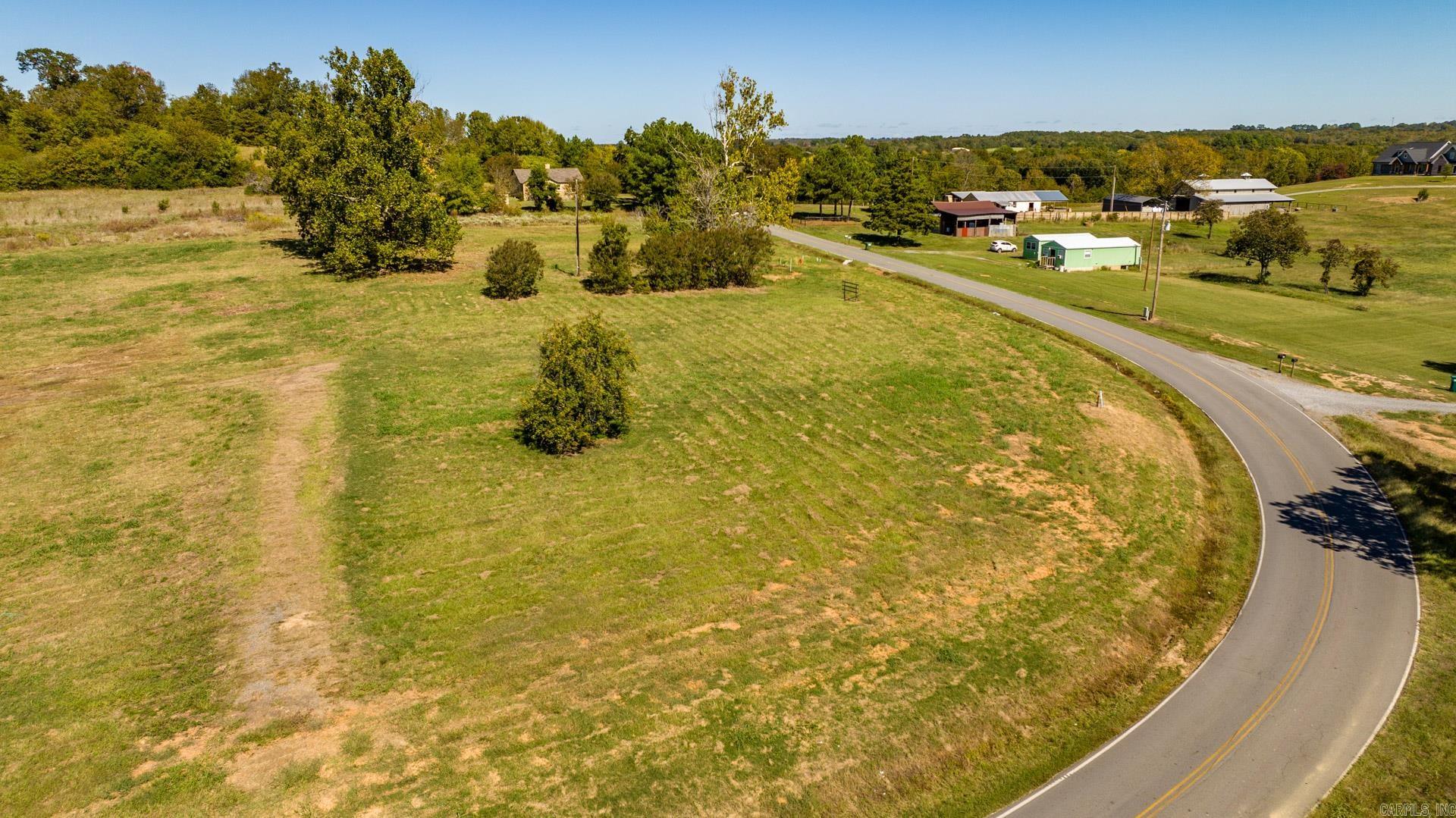 256  Castleberry Road  Greenbrier, AR