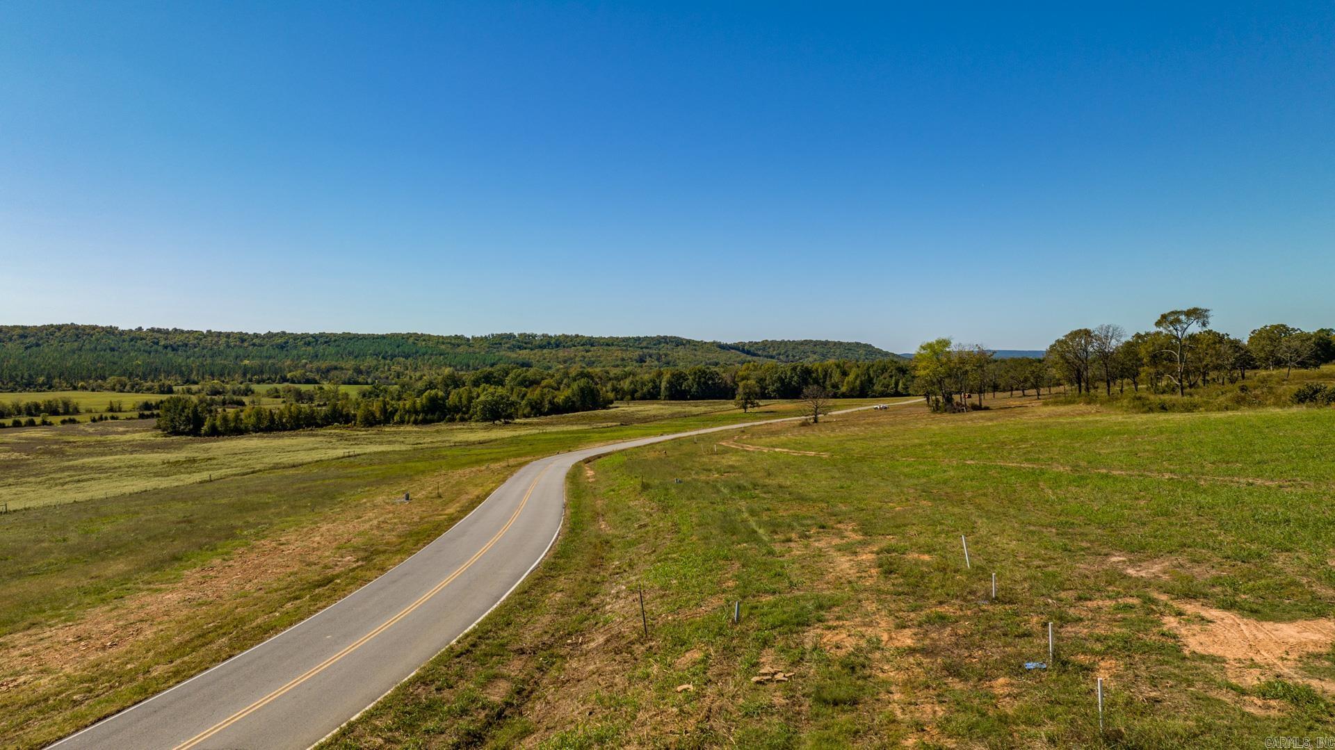 256  Castleberry Road  Greenbrier, AR