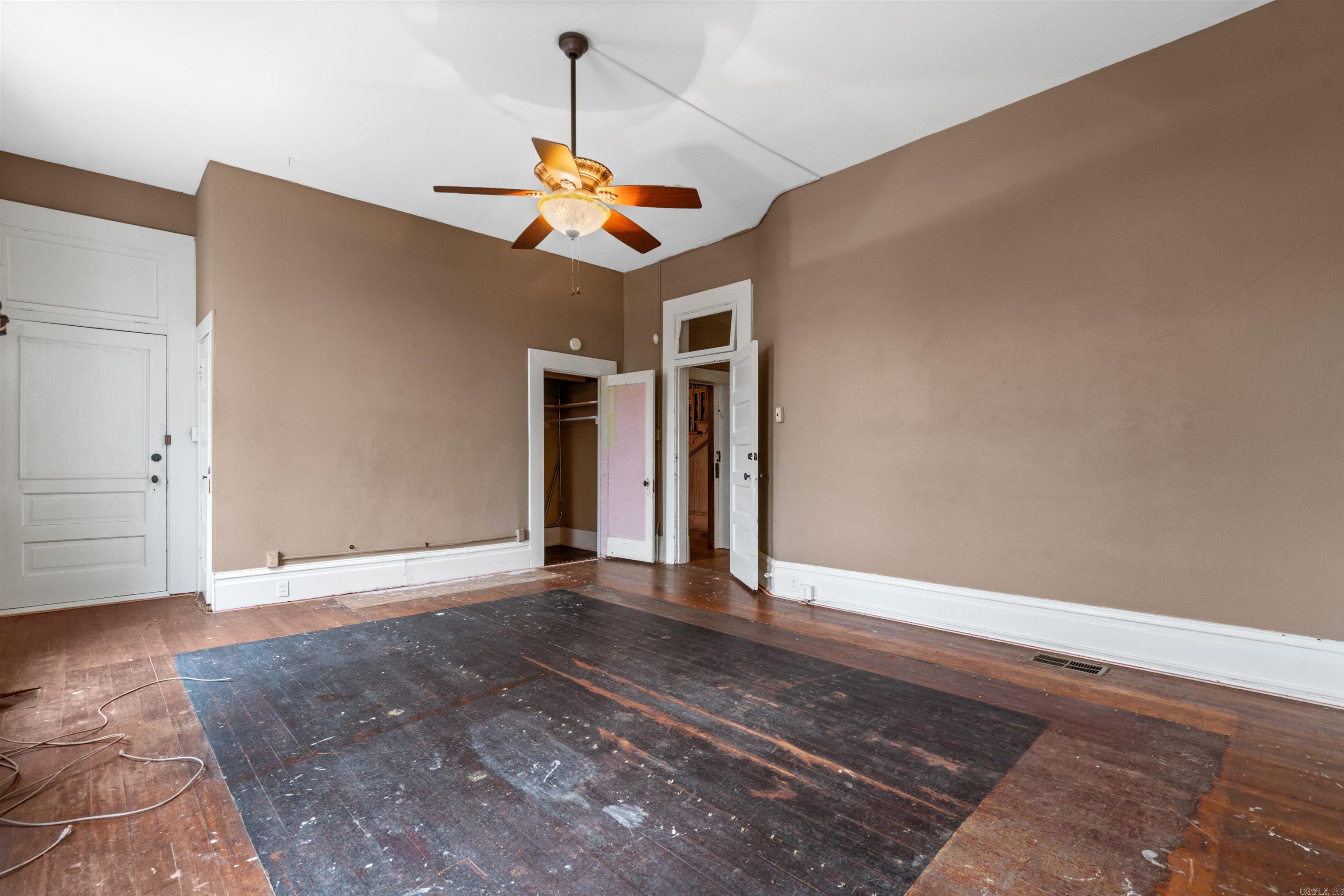 303  Quapaw  Hot Springs, AR