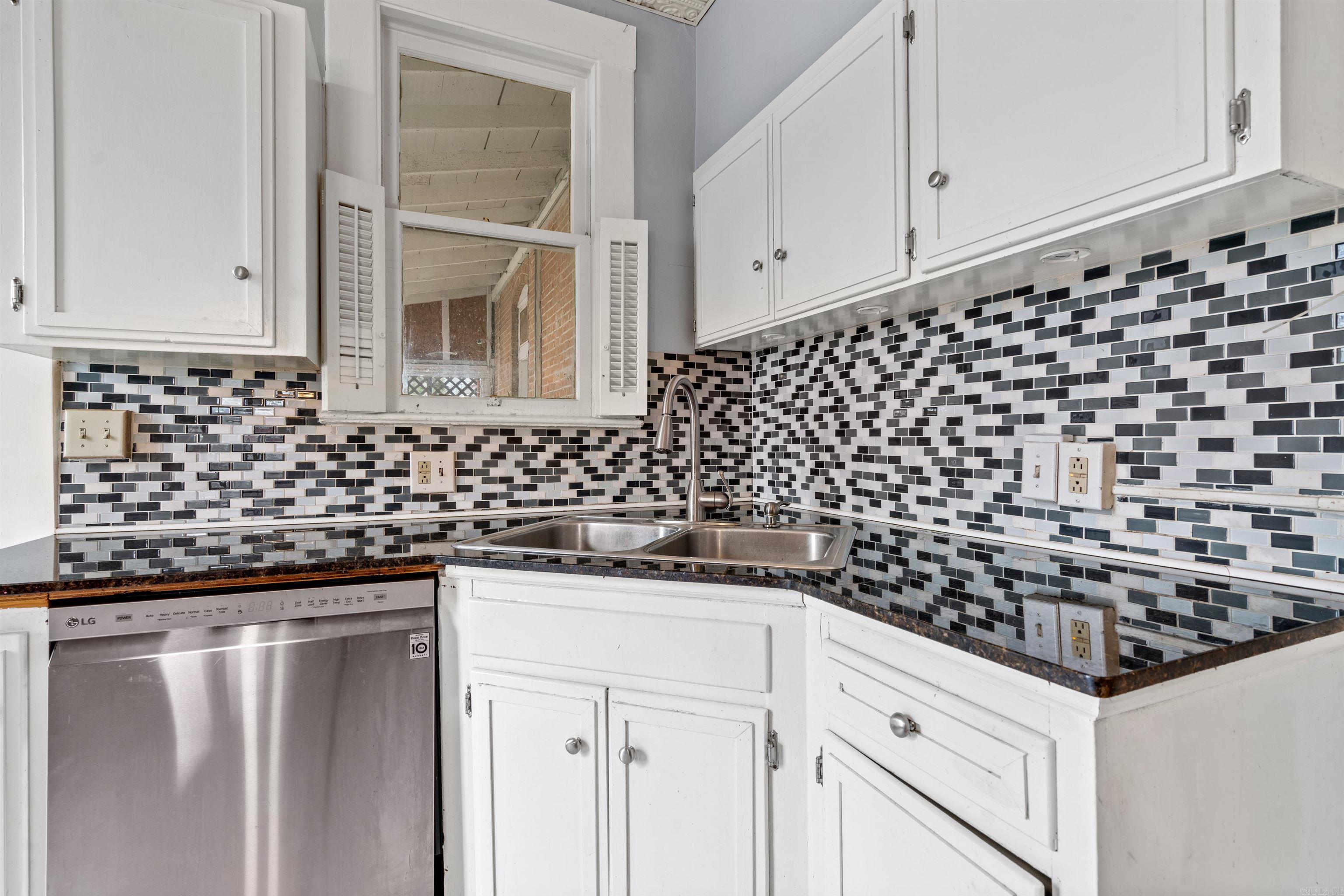 303  Quapaw  Hot Springs, AR
