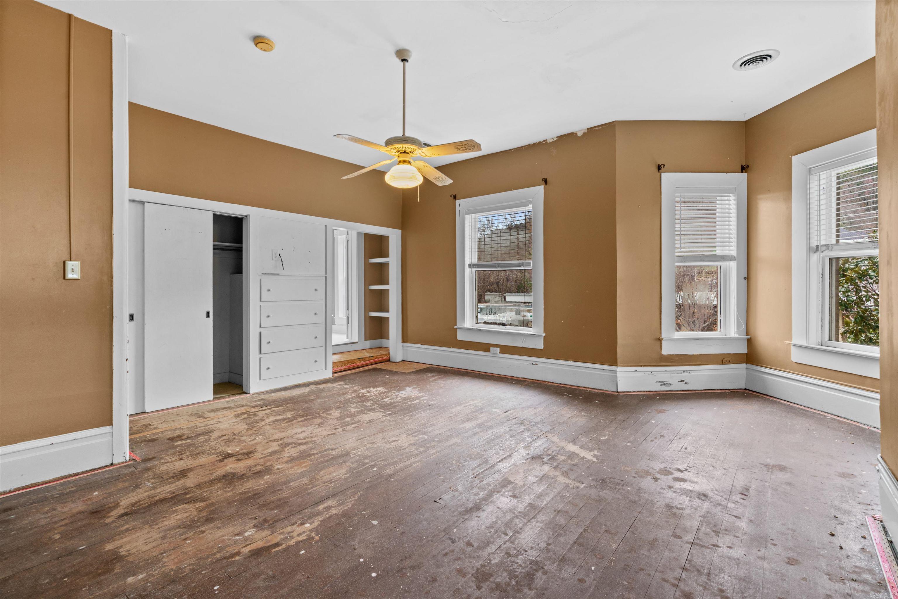 303  Quapaw  Hot Springs, AR