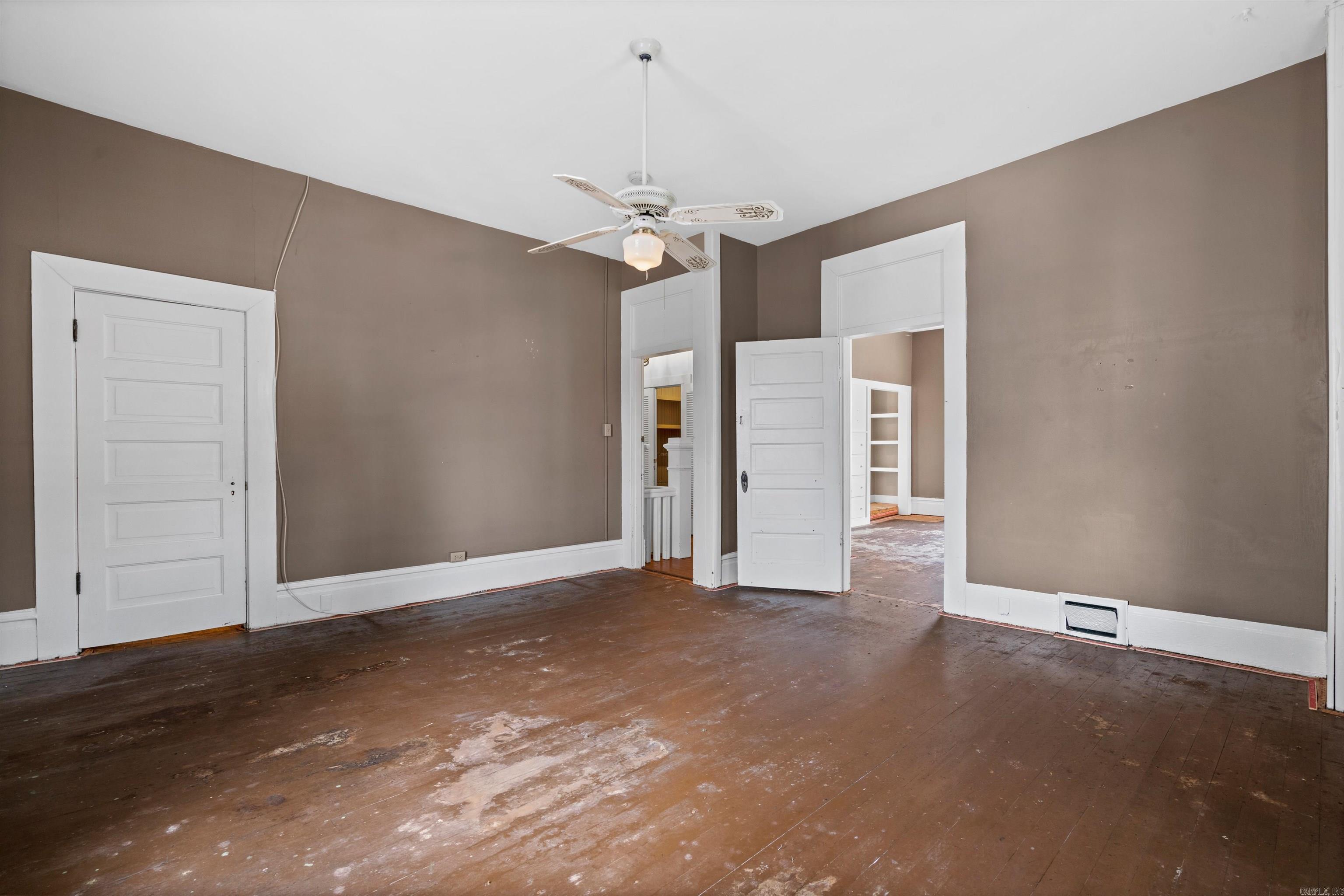 303  Quapaw  Hot Springs, AR