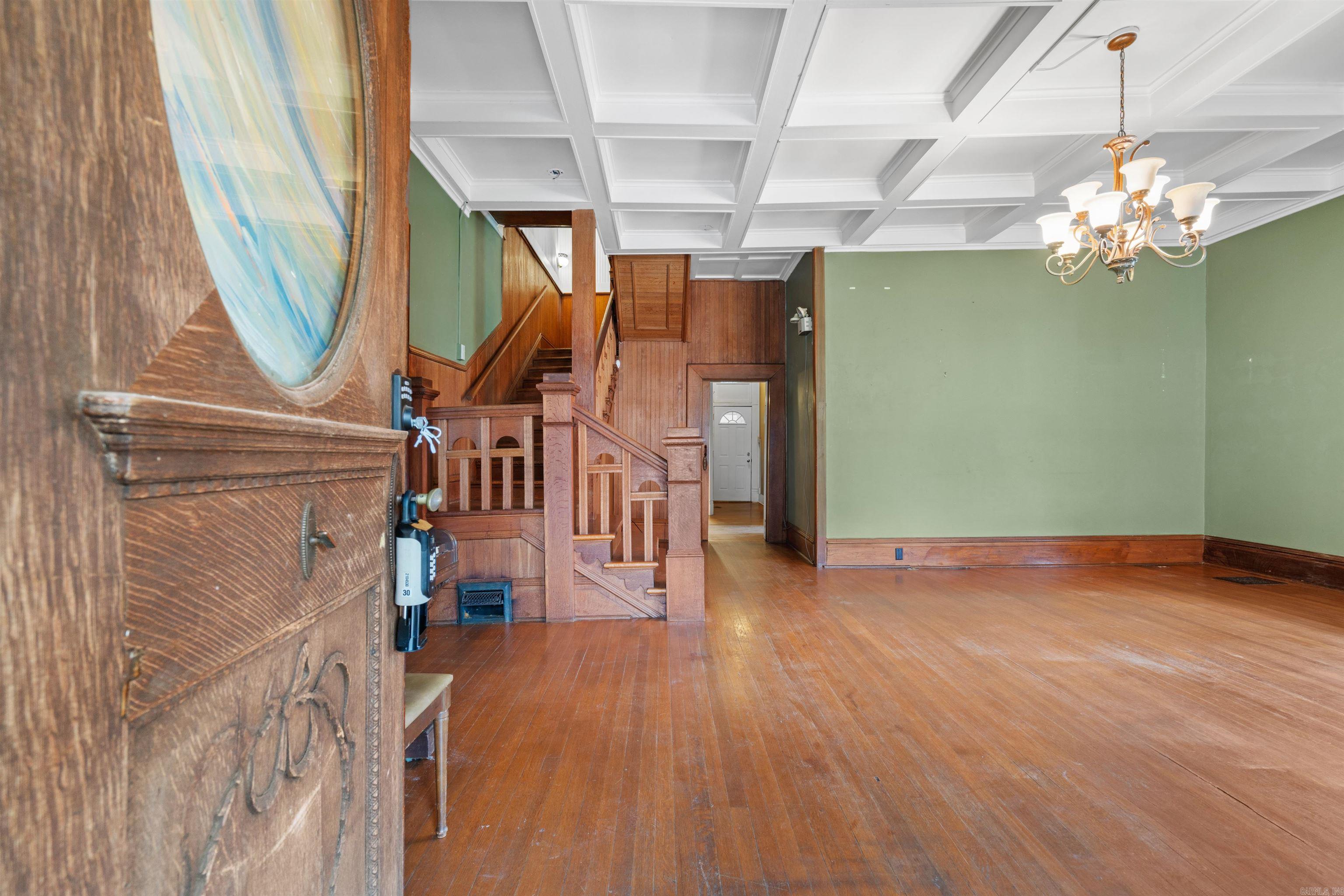 303  Quapaw  Hot Springs, AR
