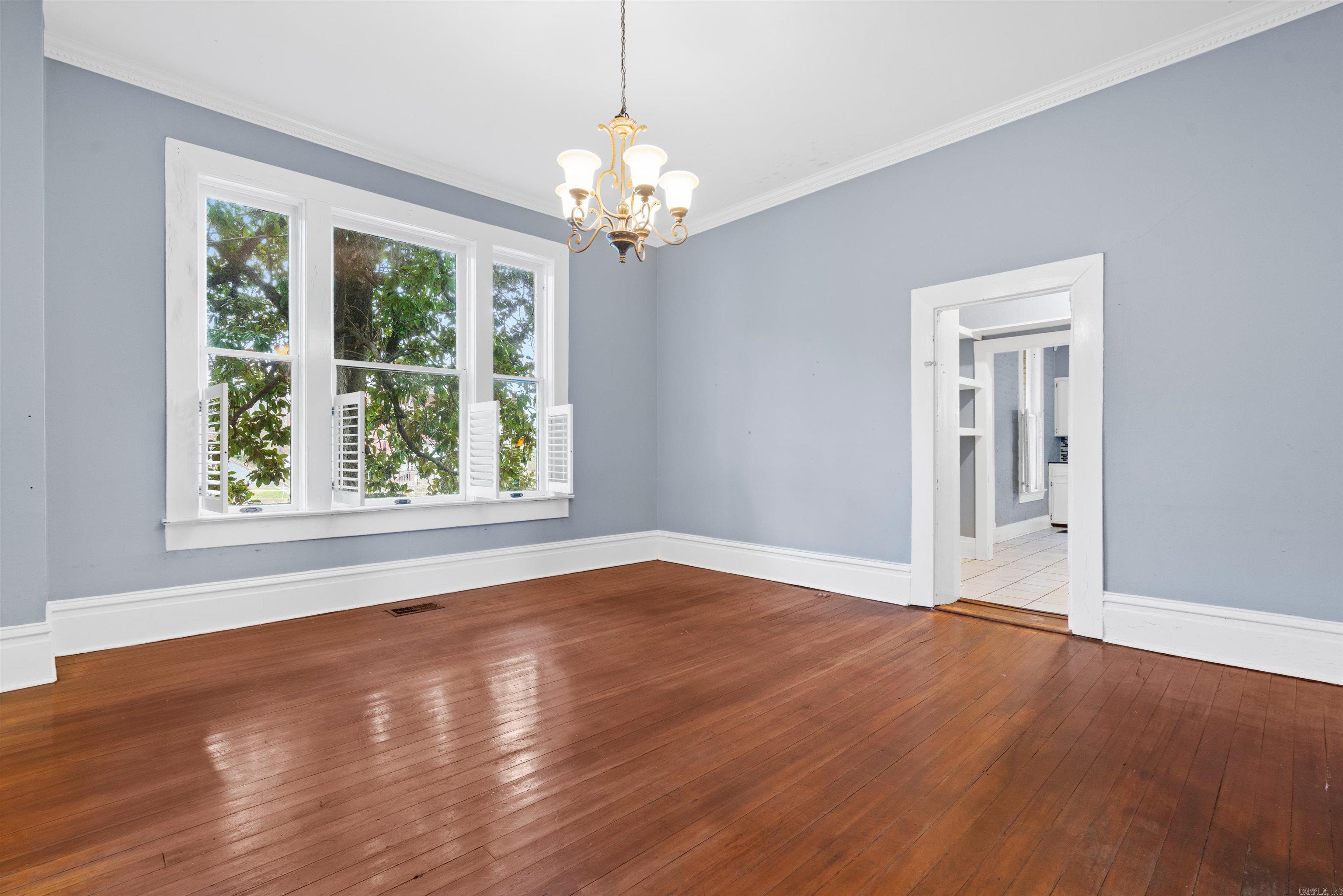 303  Quapaw  Hot Springs, AR