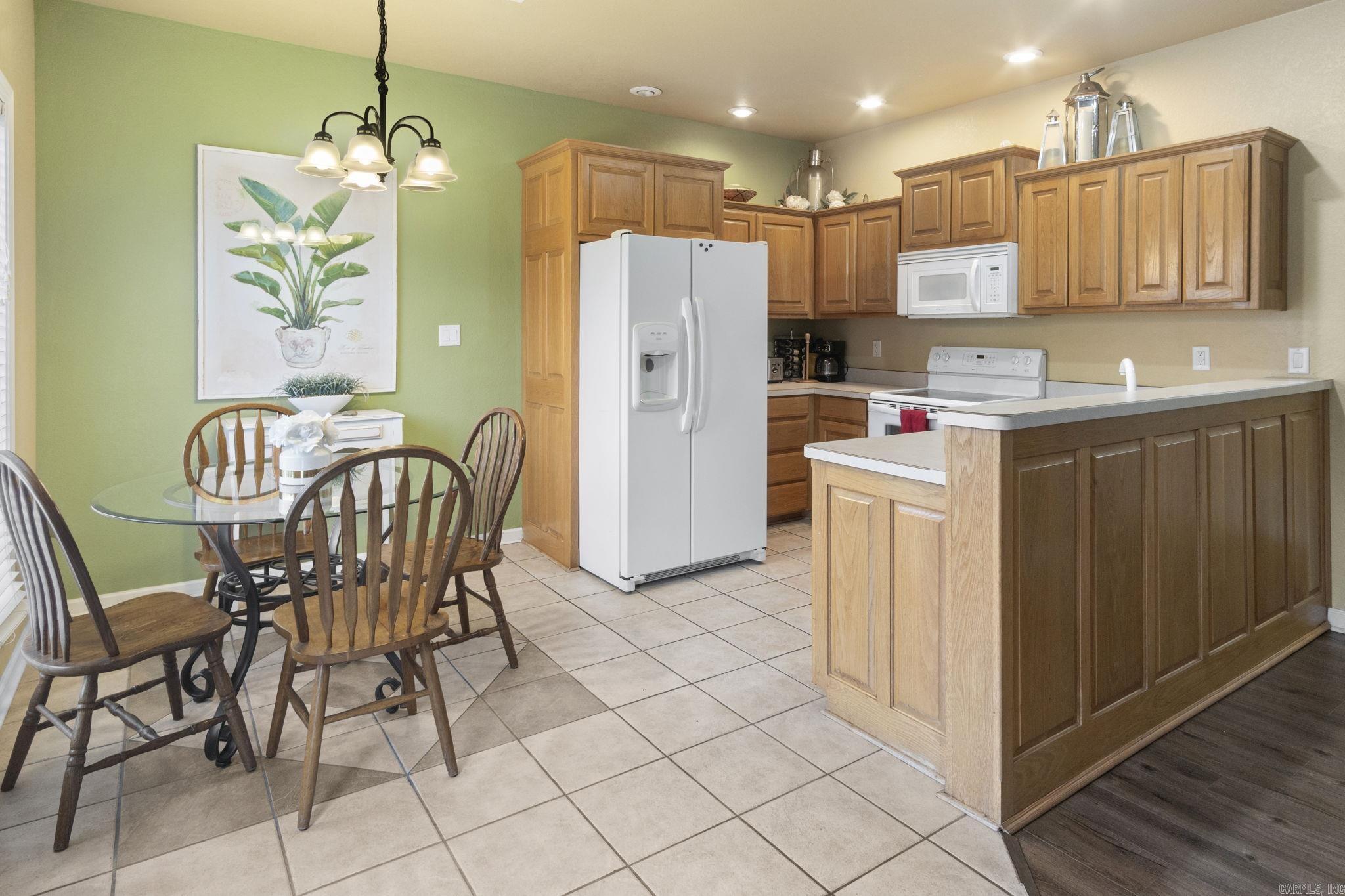 126  Chambers Point  Hot Springs, AR