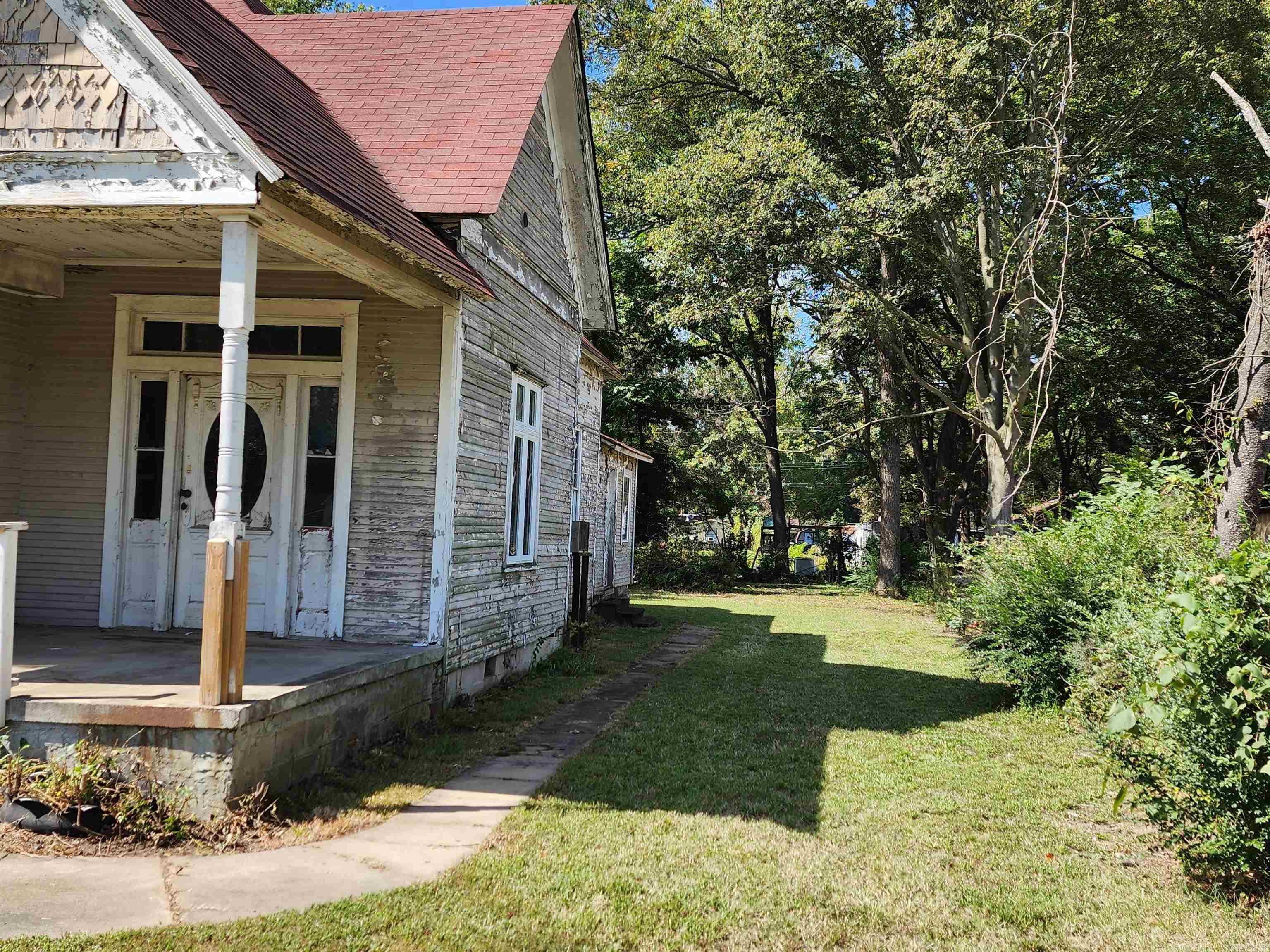 4906  HWY 367 S.  McRae, AR