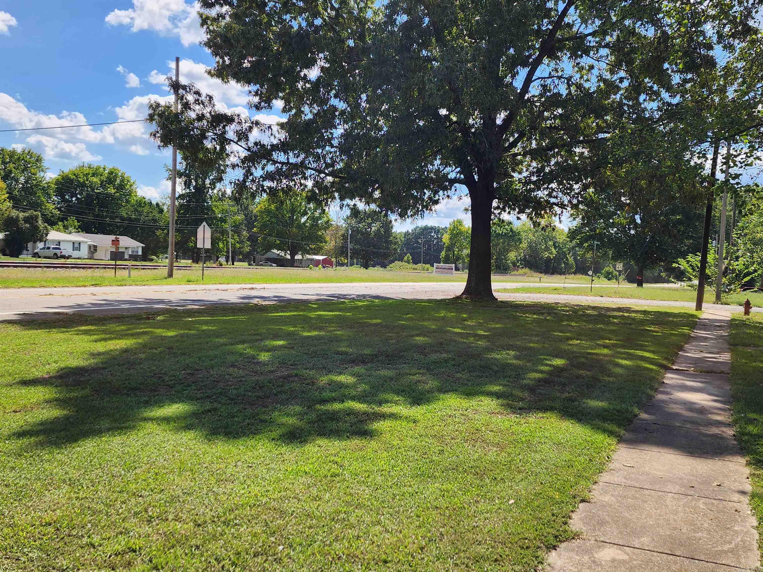 4906  HWY 367 S.  McRae, AR