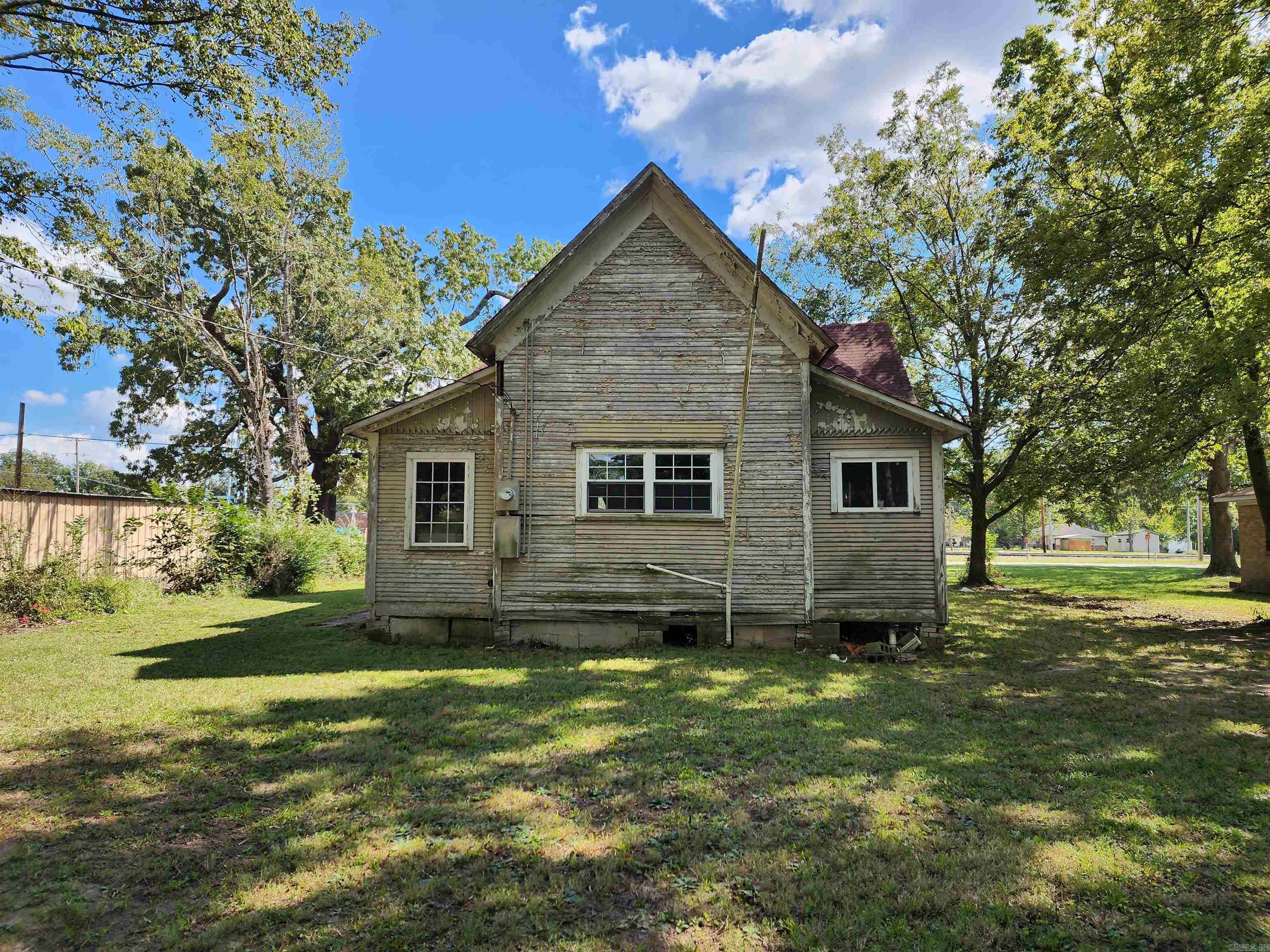 4906  HWY 367 S.  McRae, AR