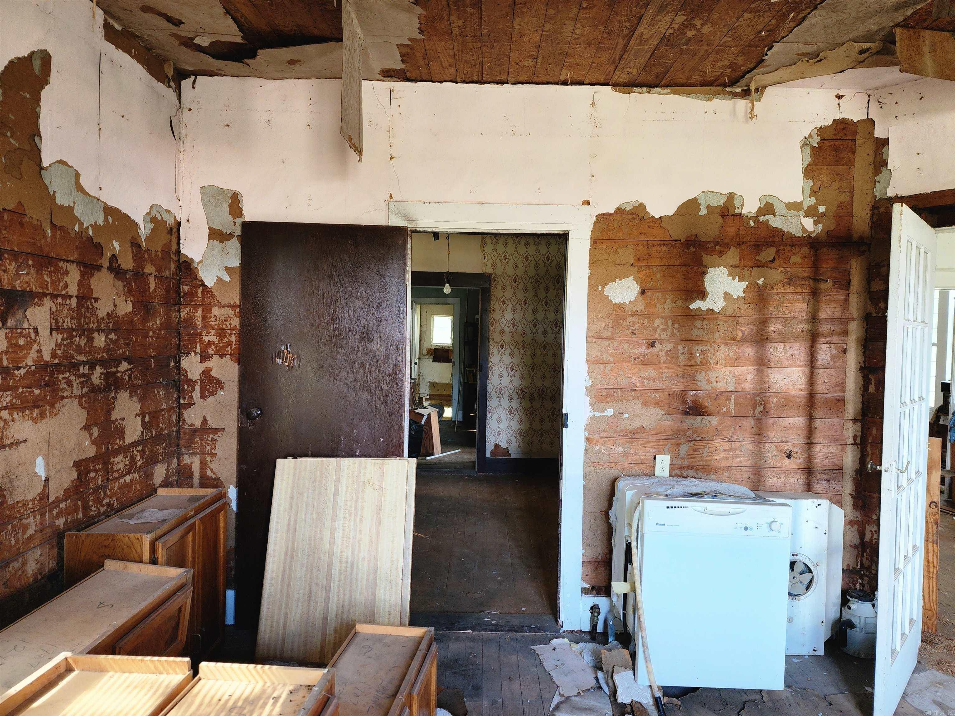 4906  HWY 367 S.  McRae, AR