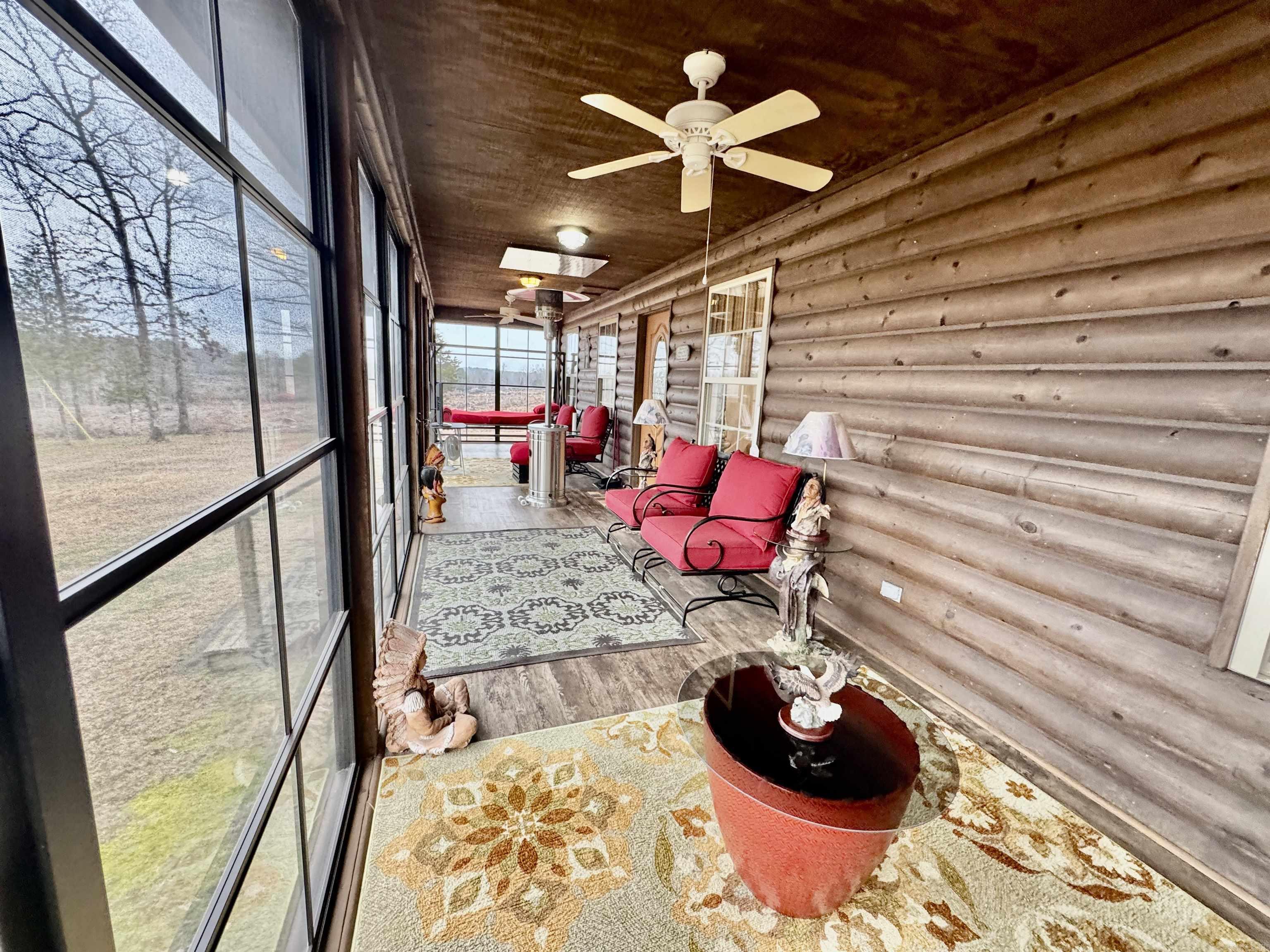 125  Clinton  Donaldson, AR