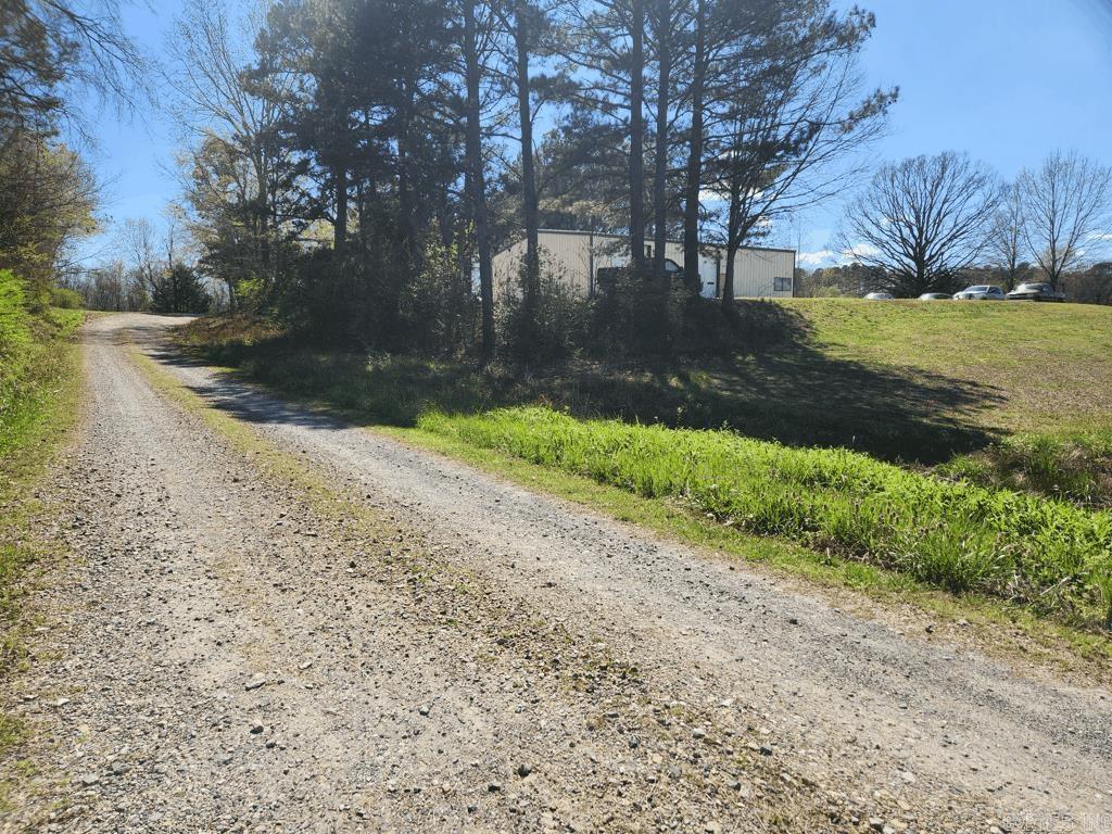 2637 E Highway 270  Mount Ida, AR