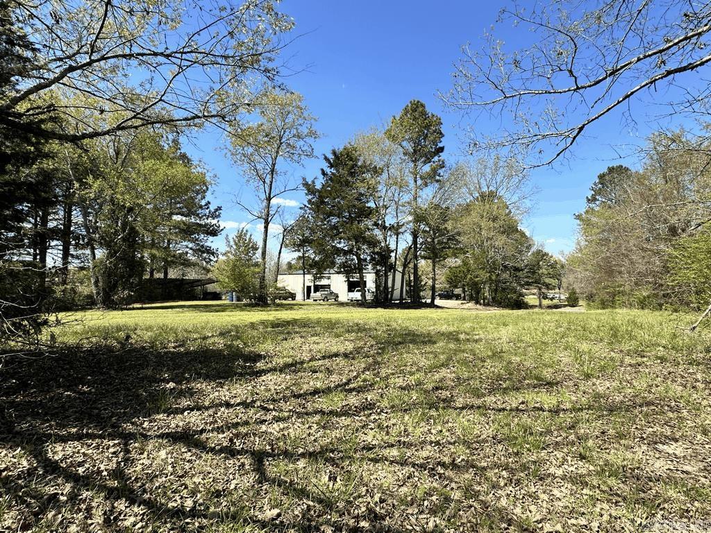 2637 E Highway 270  Mount Ida, AR