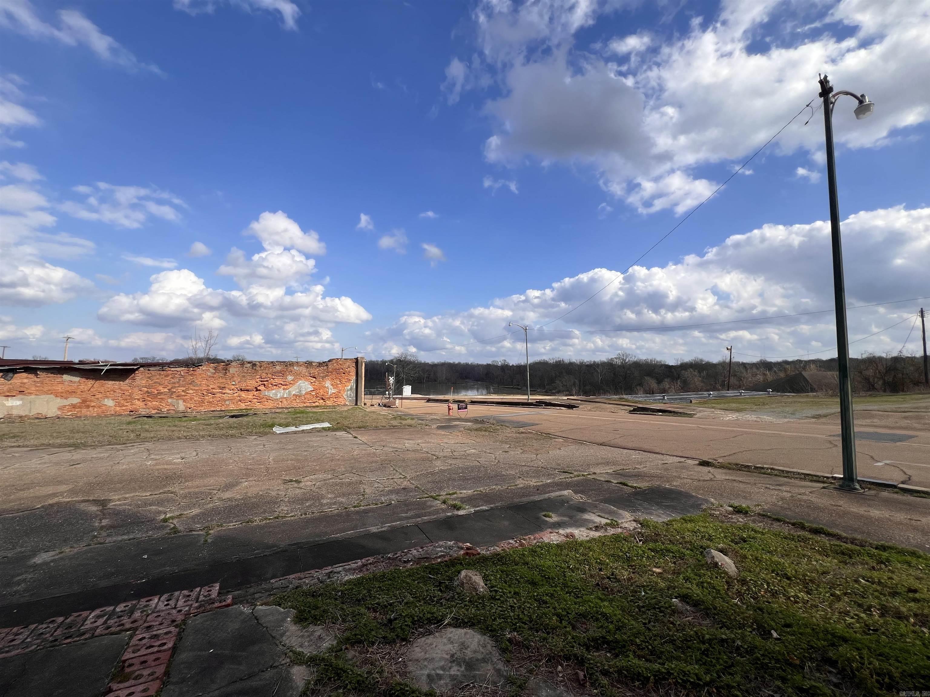 222  Washington  Camden, AR
