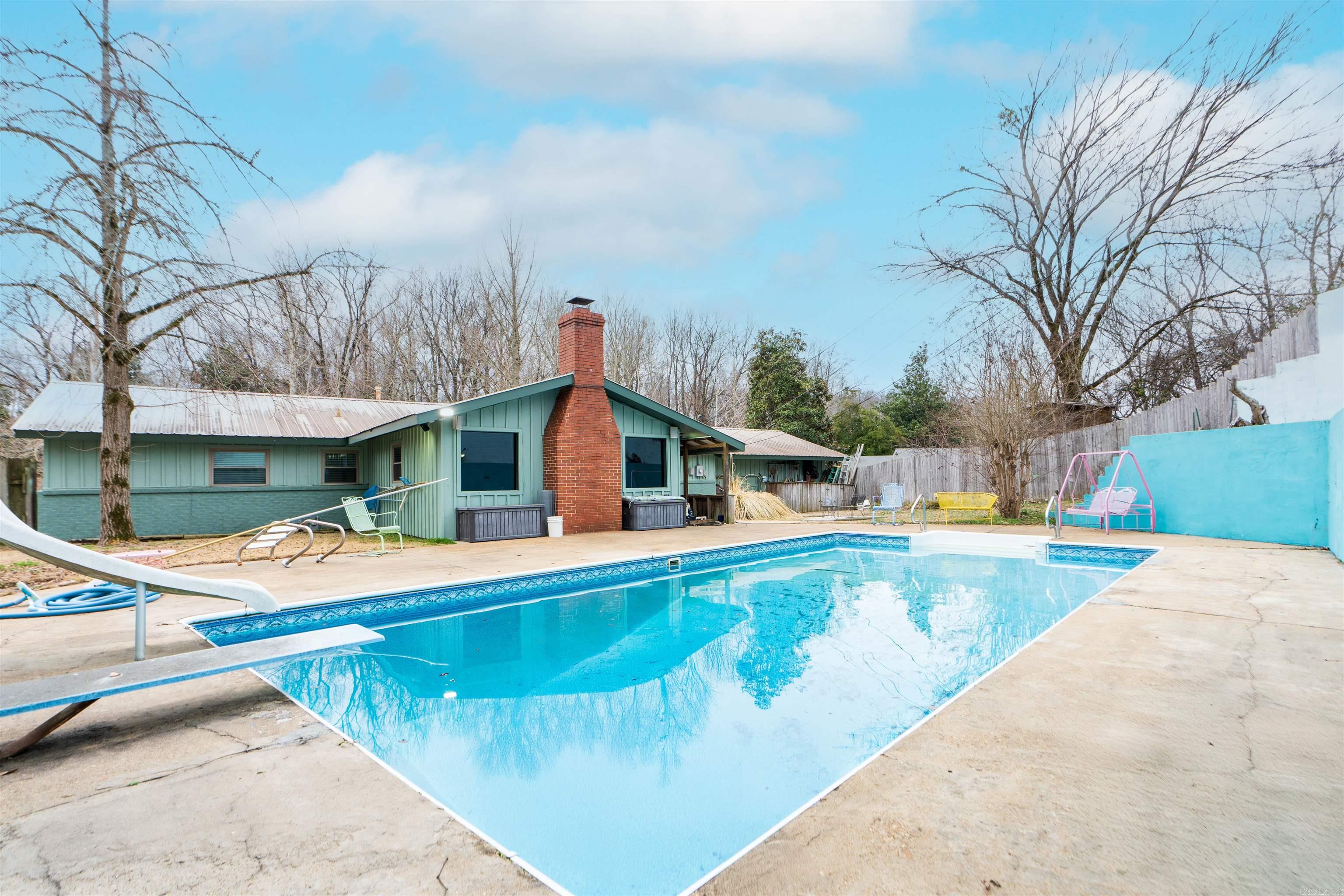 124  Valley Dr  Helena, AR