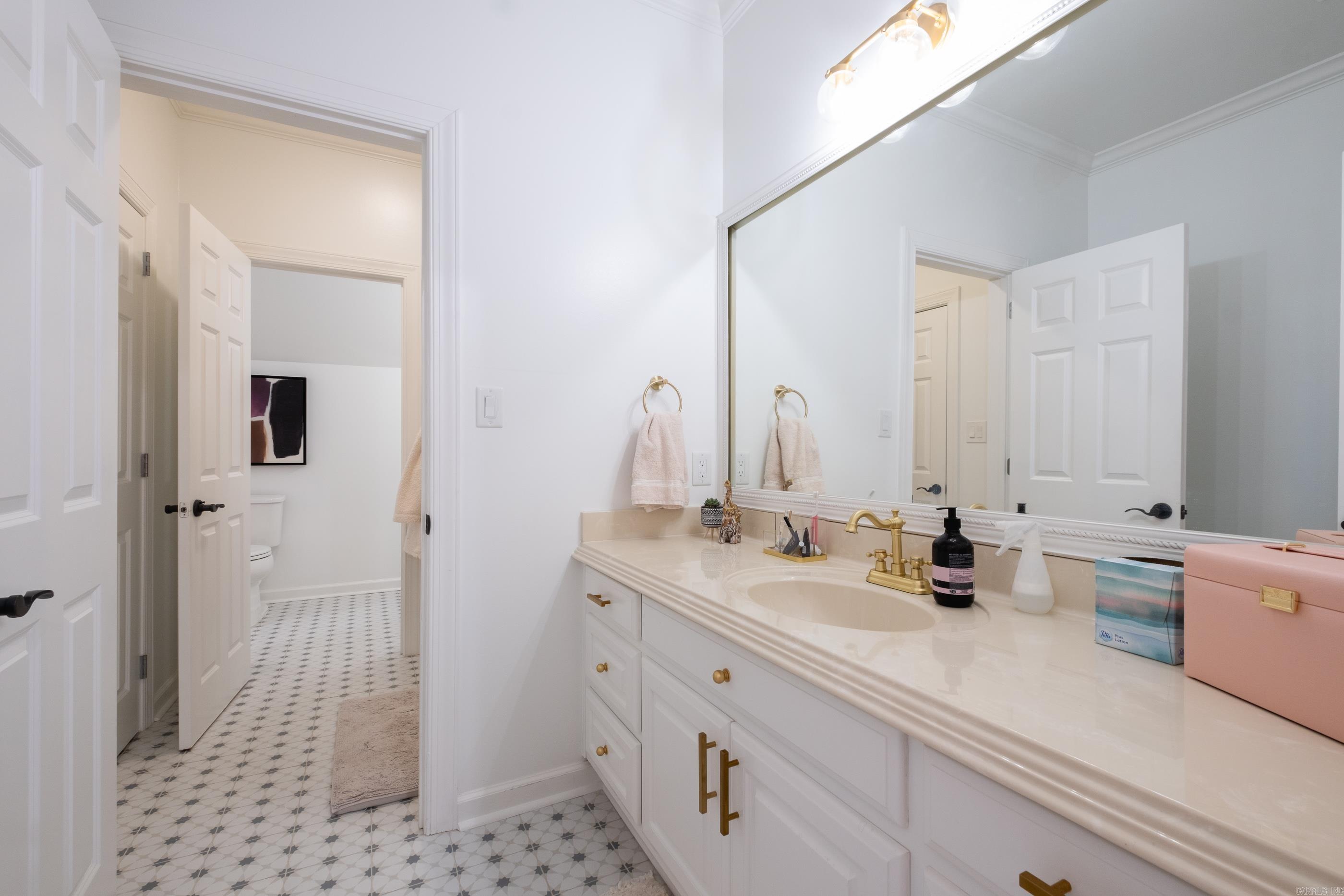 35  Sologne  Little Rock, AR