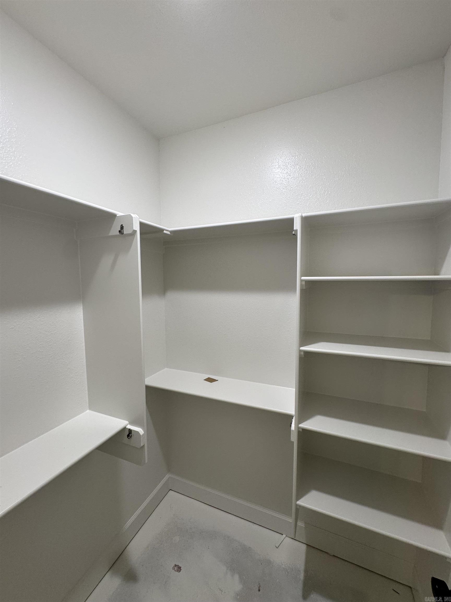 127 Edgewood Circle Little Rock, AR 72223