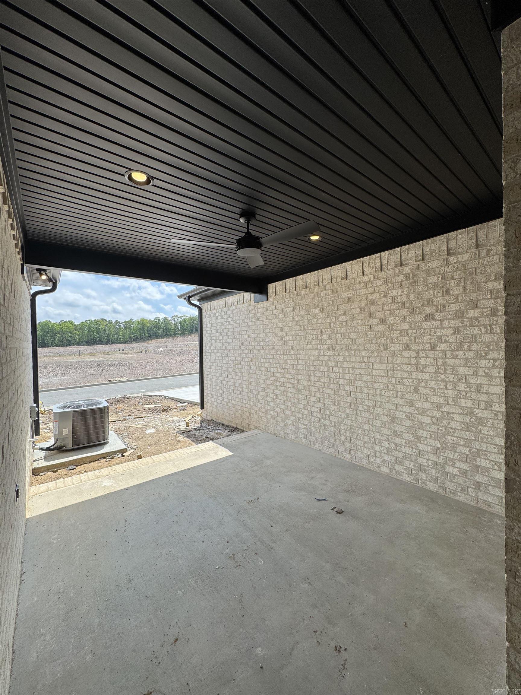 127  Edgewood  Little Rock, AR