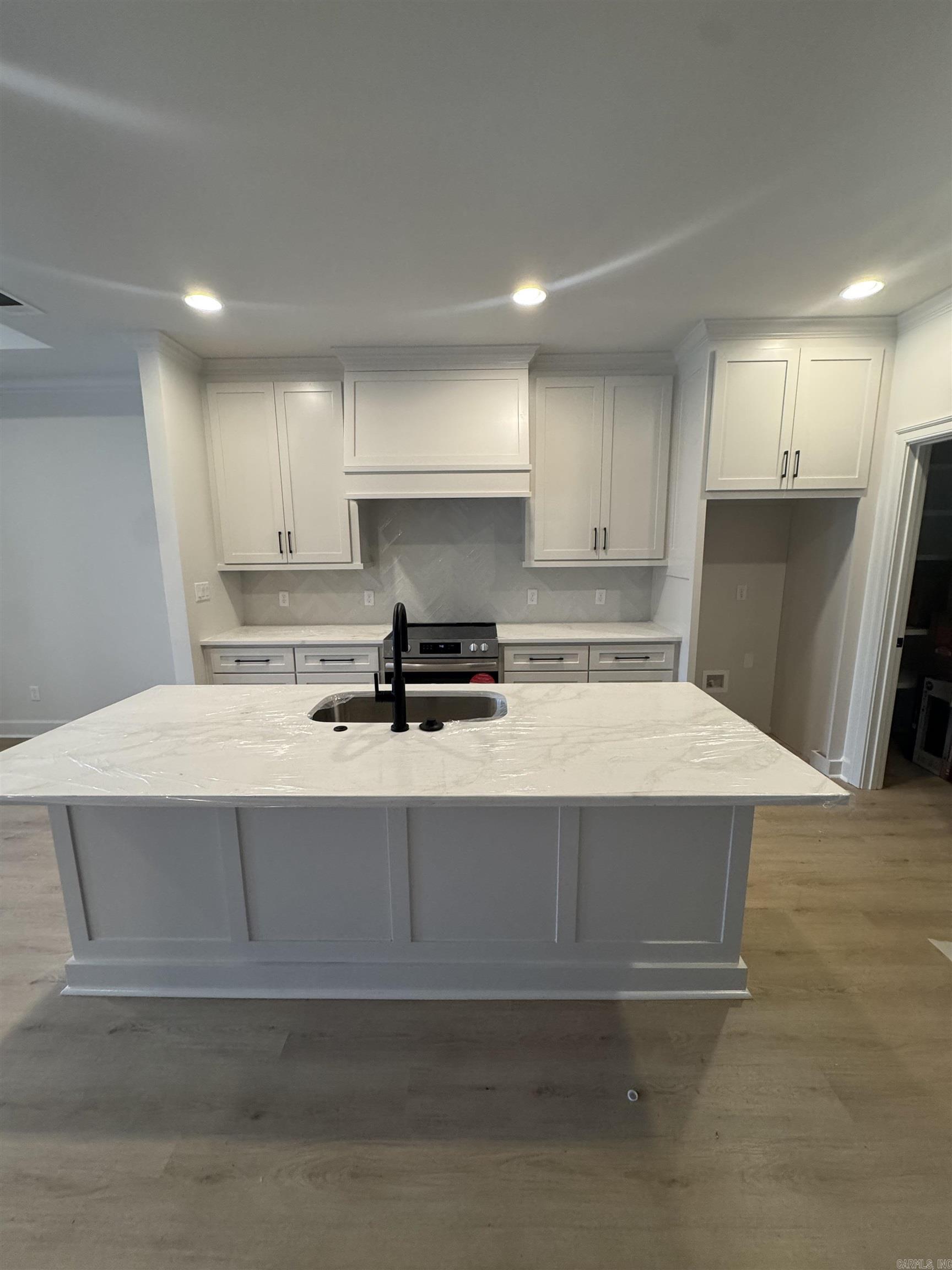 127  Edgewood  Little Rock, AR